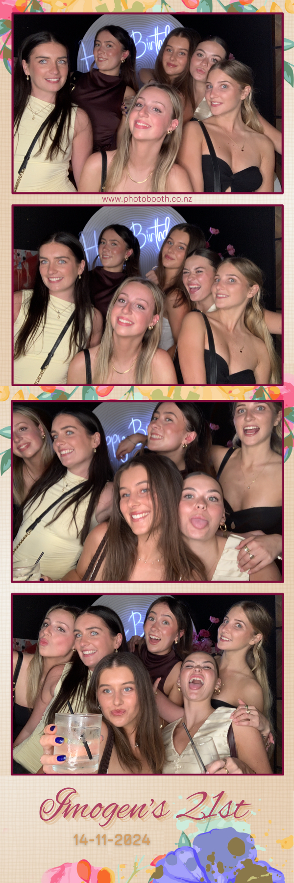 Imogen’s 21st | View more photos from the event at gallery.photobooth.co.nz/u/SelfieCentral/Imogen’s-21st