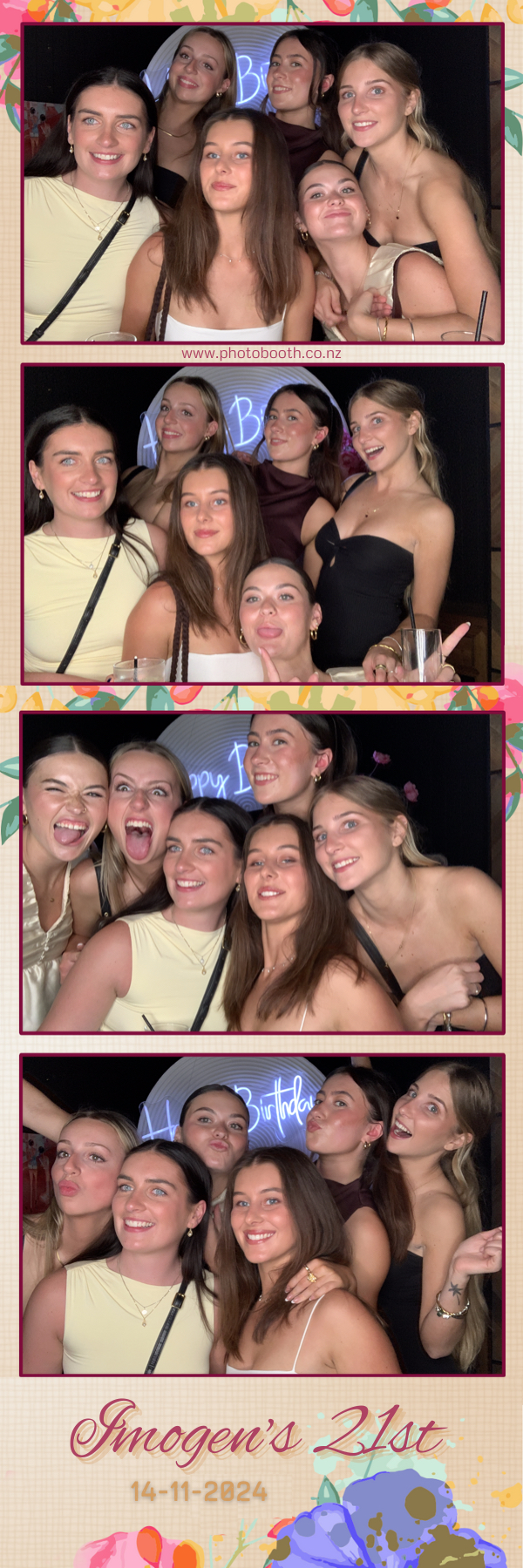 Imogen’s 21st | View more photos from the event at gallery.photobooth.co.nz/u/SelfieCentral/Imogen’s-21st