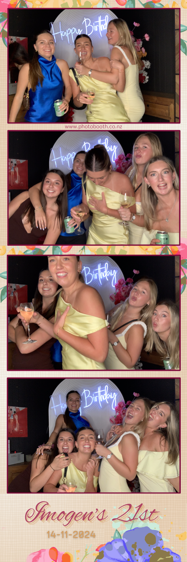Imogen’s 21st | View more photos from the event at gallery.photobooth.co.nz/u/SelfieCentral/Imogen’s-21st