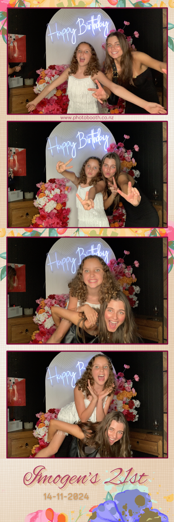 Imogen’s 21st | View more photos from the event at gallery.photobooth.co.nz/u/SelfieCentral/Imogen’s-21st