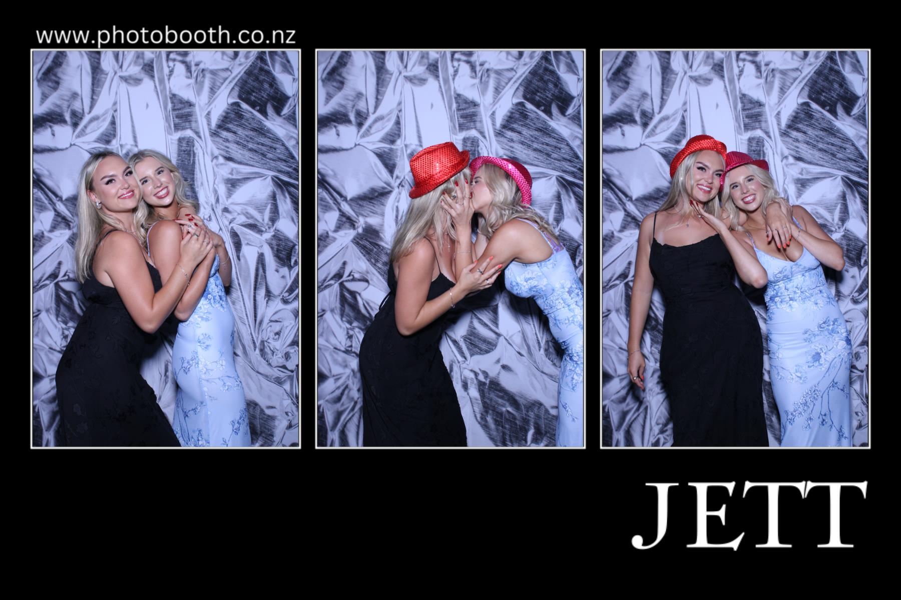 Jett's 21st | View more photos from the event at gallery.photobooth.co.nz/u/SelfieCentral/Jetts-21st