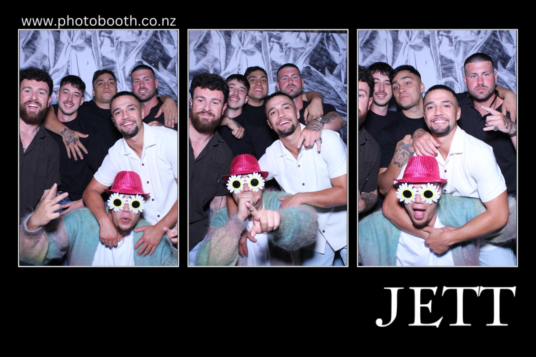 Jett's 21st | View more photos from the event at gallery.photobooth.co.nz/u/SelfieCentral/Jetts-21st
