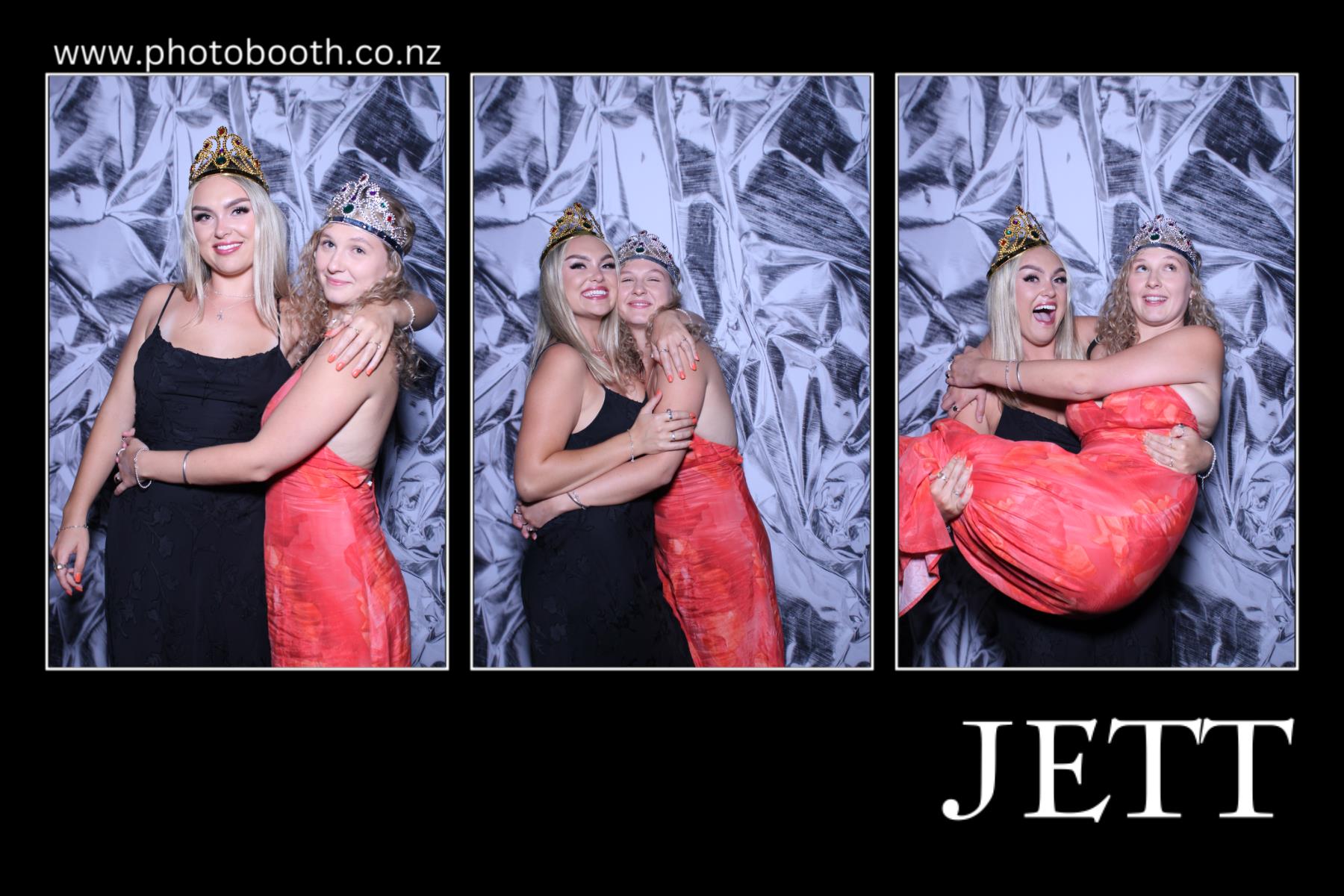 Jett's 21st | View more photos from the event at gallery.photobooth.co.nz/u/SelfieCentral/Jetts-21st
