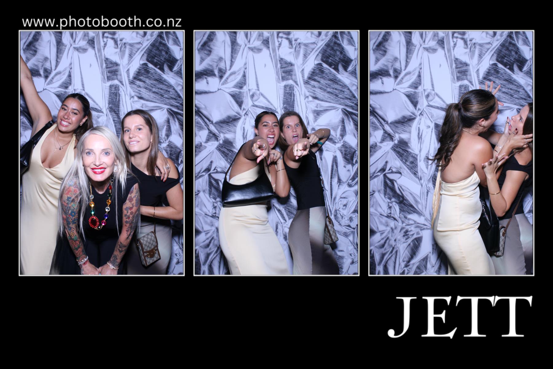Jett's 21st | View more photos from the event at gallery.photobooth.co.nz/u/SelfieCentral/Jetts-21st