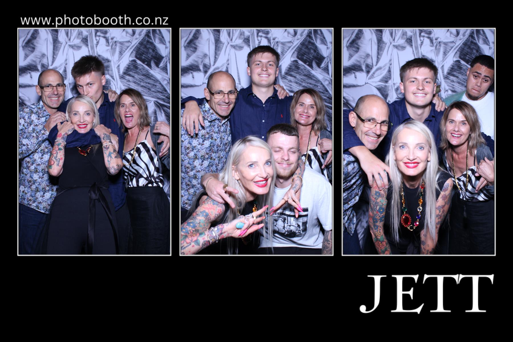 Jett's 21st | View more photos from the event at gallery.photobooth.co.nz/u/SelfieCentral/Jetts-21st