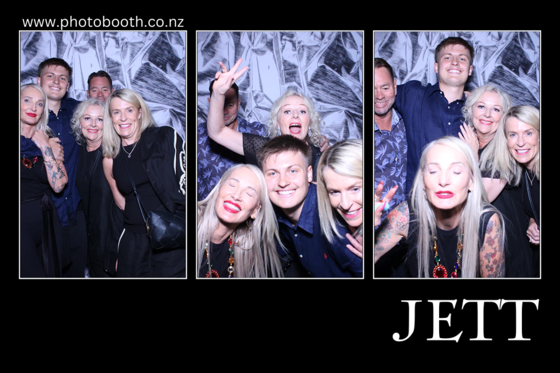 Jett's 21st | View more photos from the event at gallery.photobooth.co.nz/u/SelfieCentral/Jetts-21st