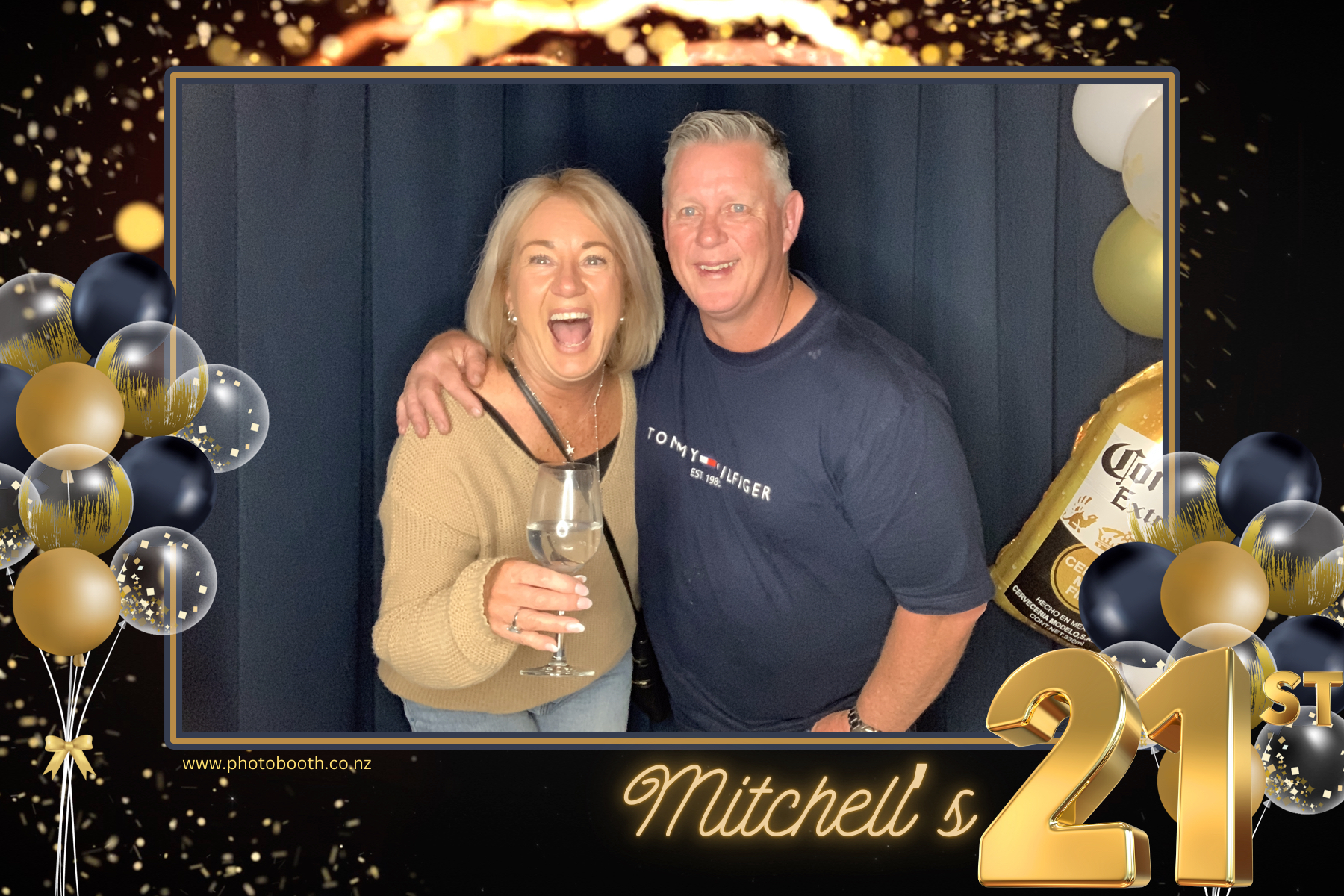 Michell's 21st | View more photos from the event at gallery.photobooth.co.nz/u/SelfieCentral/Michells-21st