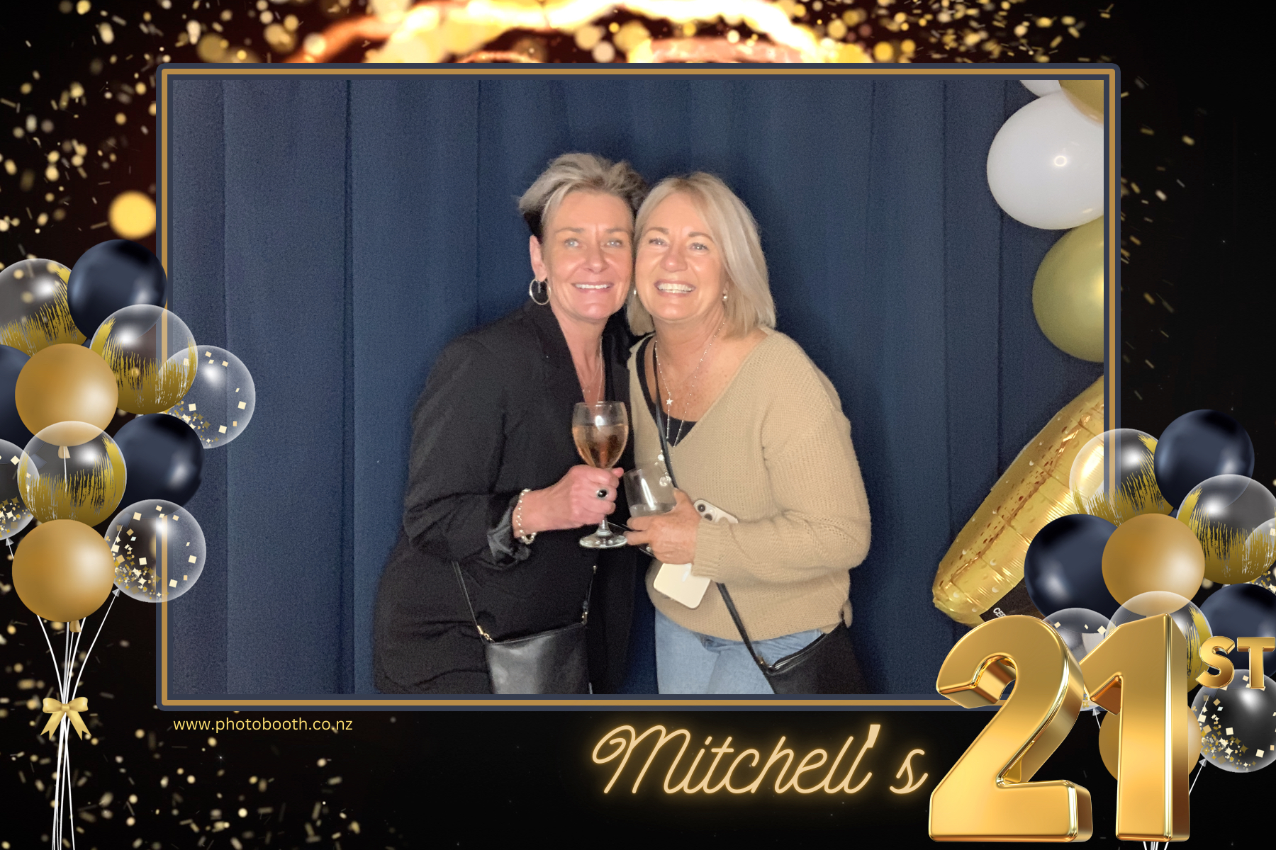 Michell's 21st | View more photos from the event at gallery.photobooth.co.nz/u/SelfieCentral/Michells-21st