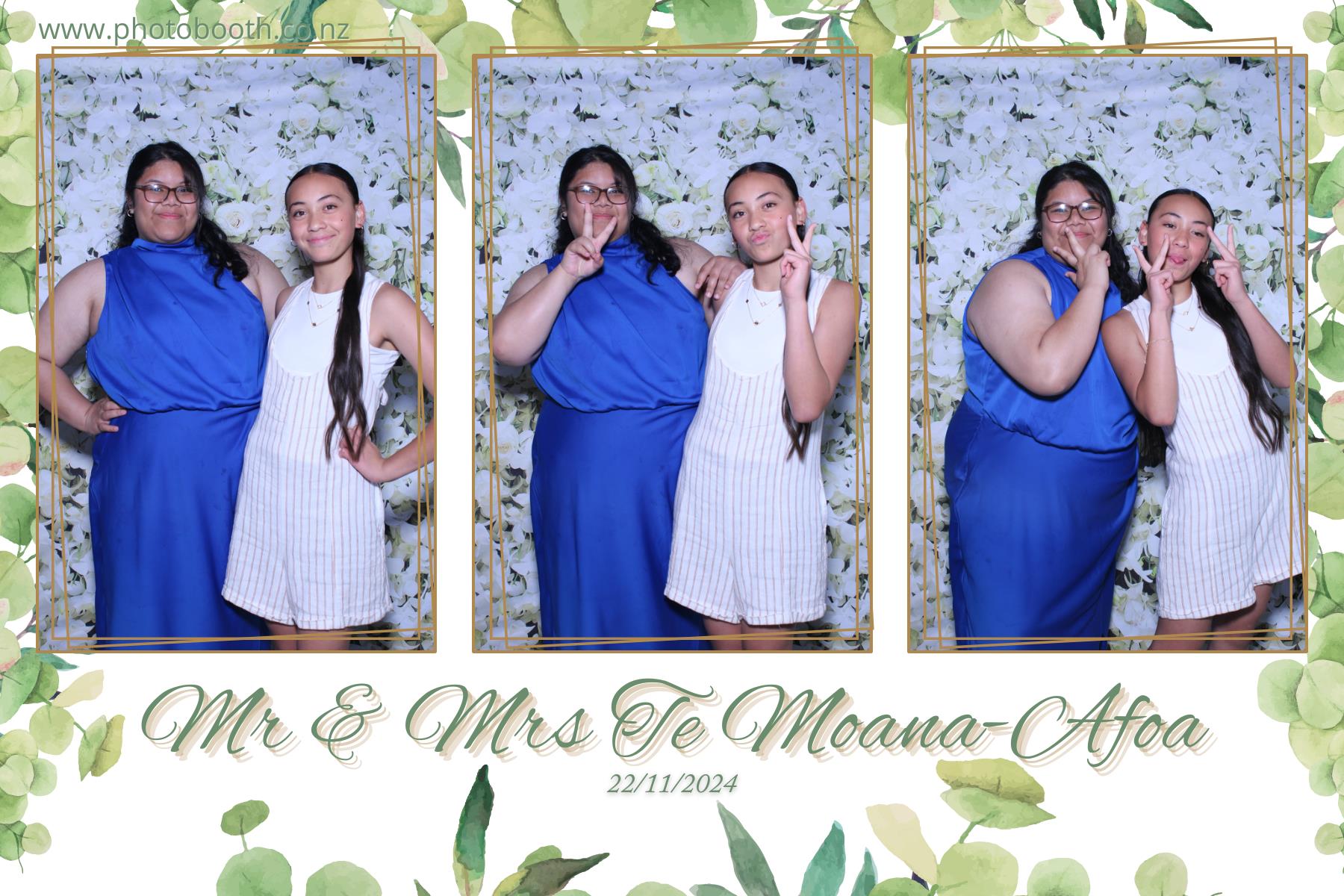 Mr & Mrs Te Moana-Afoa's Wedding | View more photos from the event at gallery.photobooth.co.nz/u/SelfieCentral/Mr-Mrs-Te-Moana-Afoas-Wedding