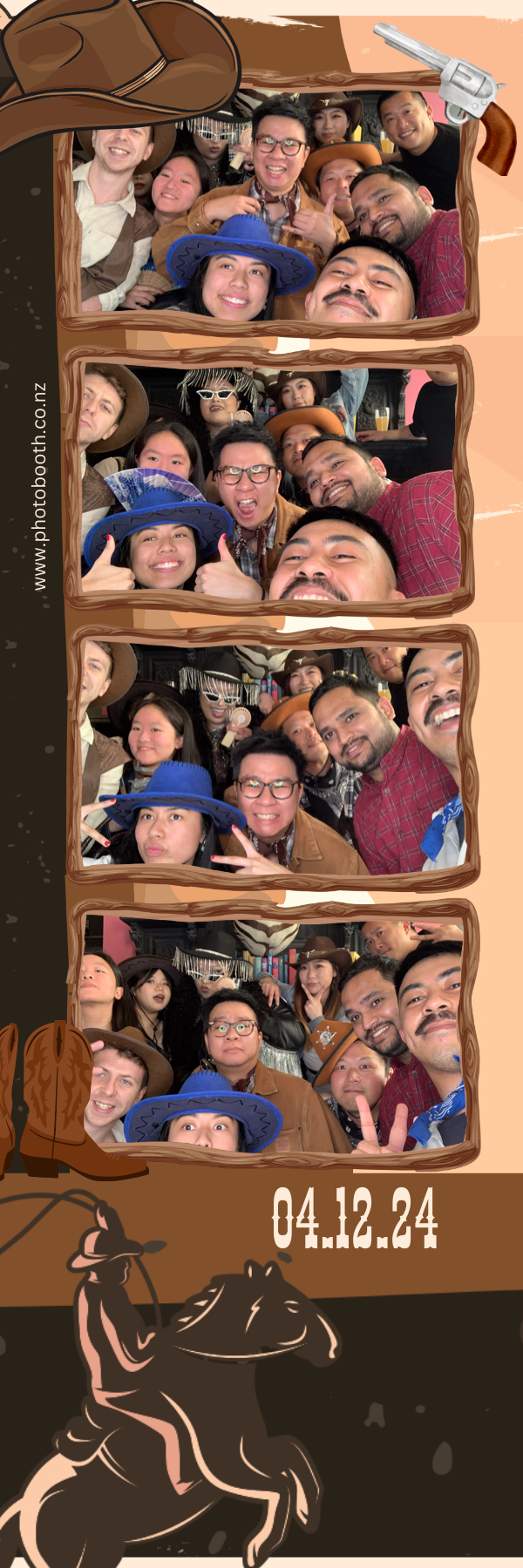 PHD Media Christmas Party | View more photos from the event at gallery.photobooth.co.nz/u/SelfieCentral/PHD-Media-Christmas-Party
