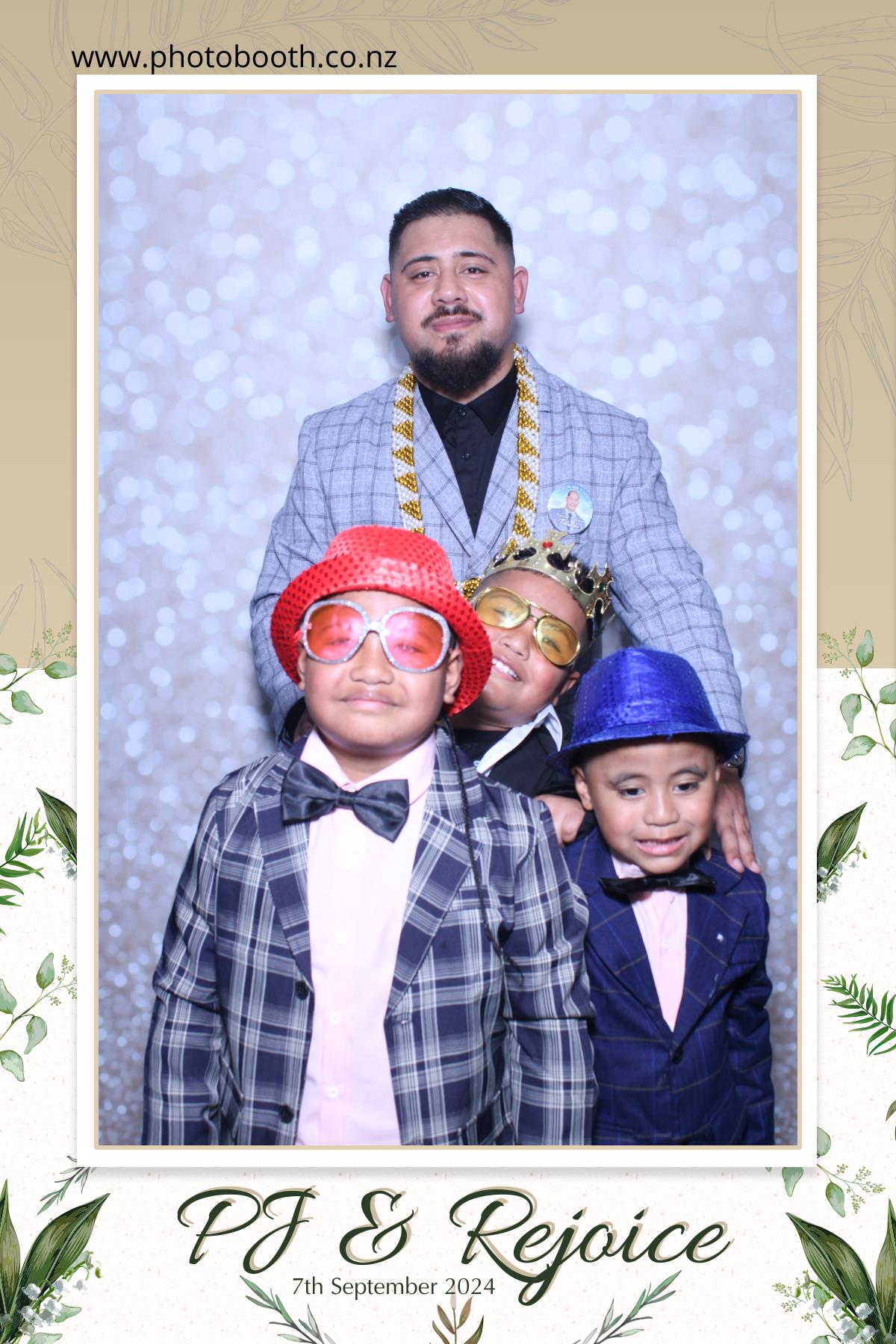 PJ & Rejoice's Wedding | View more photos from the event at gallery.photobooth.co.nz/u/SelfieCentral/PJ-Rejoices-Wedding