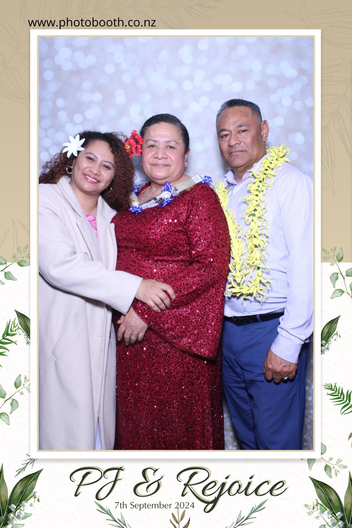 PJ & Rejoice's Wedding | View more photos from the event at gallery.photobooth.co.nz/u/SelfieCentral/PJ-Rejoices-Wedding