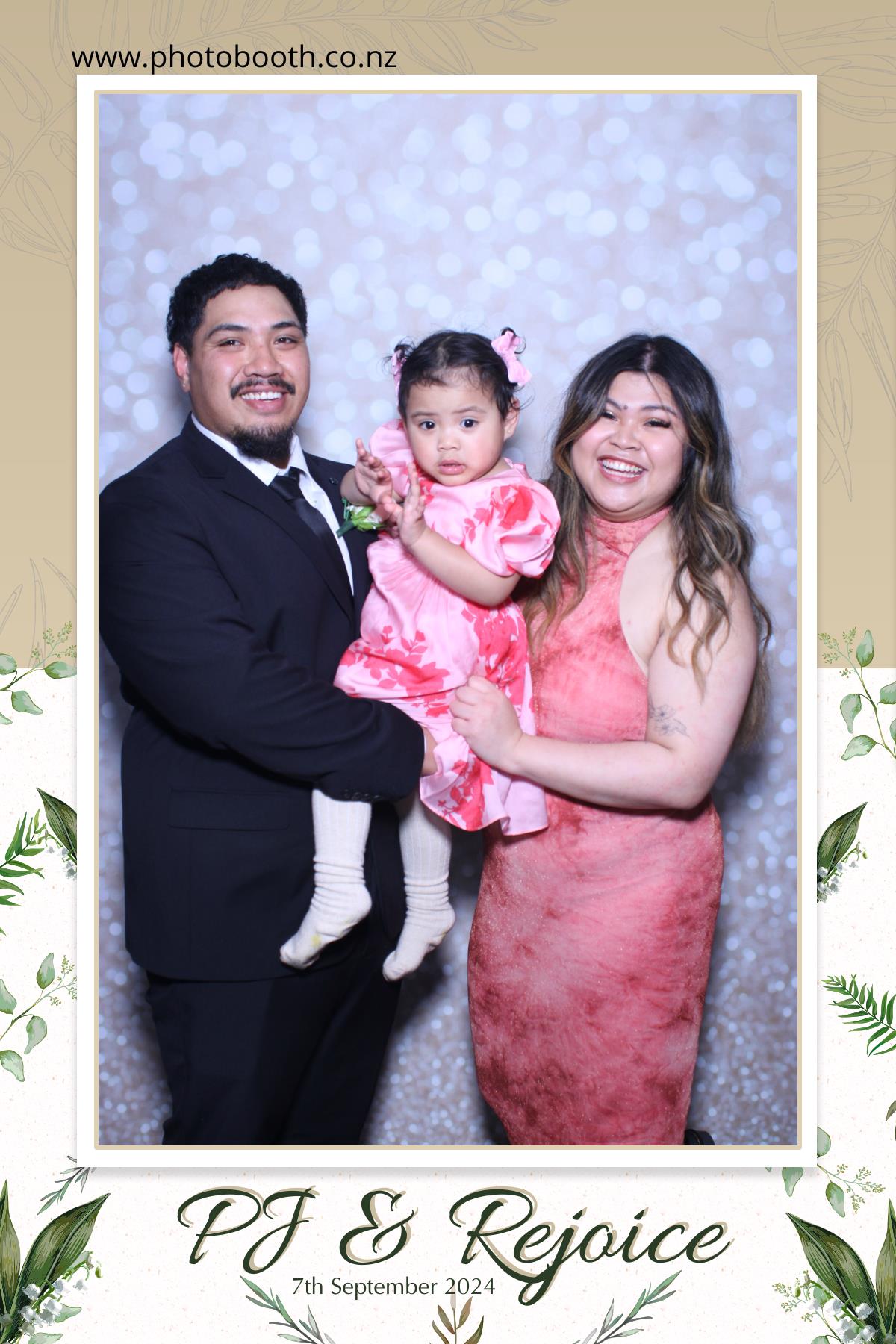 PJ & Rejoice's Wedding | View more photos from the event at gallery.photobooth.co.nz/u/SelfieCentral/PJ-Rejoices-Wedding
