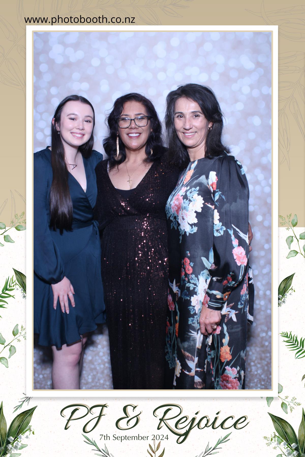 PJ & Rejoice's Wedding | View more photos from the event at gallery.photobooth.co.nz/u/SelfieCentral/PJ-Rejoices-Wedding