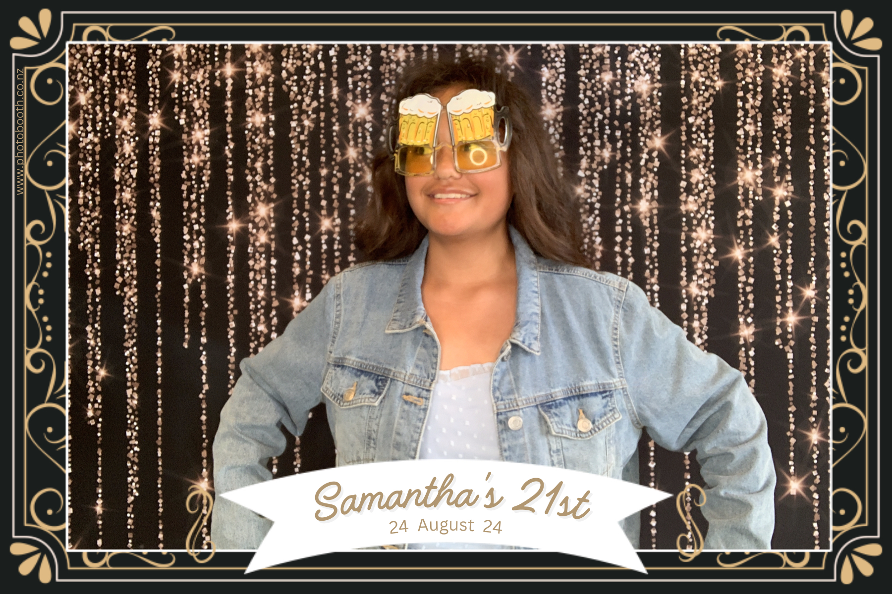 Samantha's 21st | View more photos from the event at gallery.photobooth.co.nz/u/SelfieCentral/Samanthas-21st-0