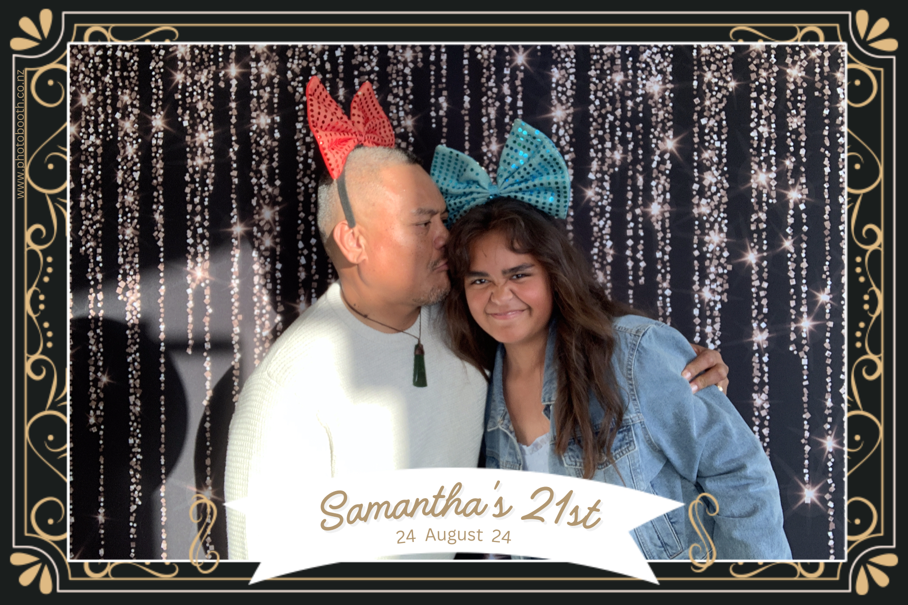 Samantha's 21st | View more photos from the event at gallery.photobooth.co.nz/u/SelfieCentral/Samanthas-21st-0