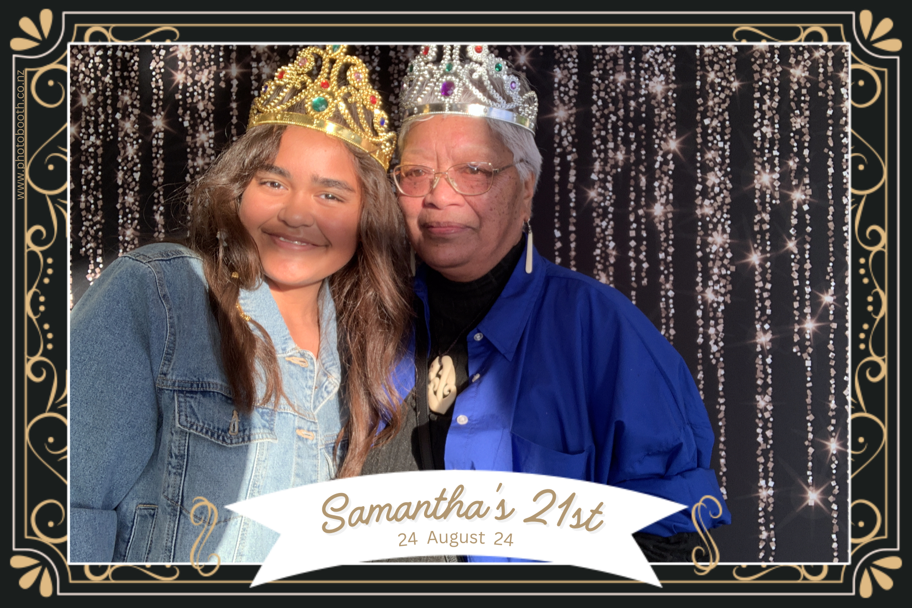 Samantha's 21st | View more photos from the event at gallery.photobooth.co.nz/u/SelfieCentral/Samanthas-21st-0