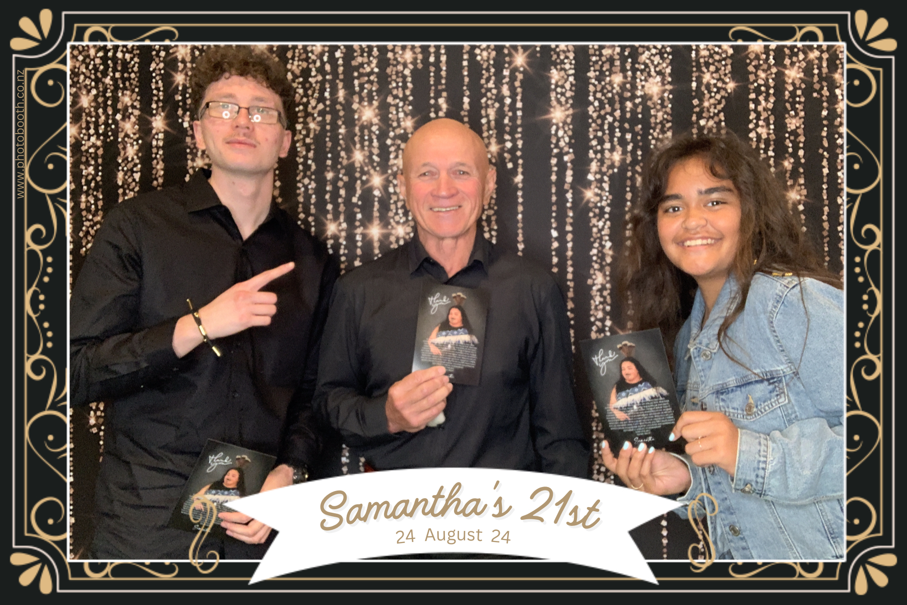Samantha's 21st | View more photos from the event at gallery.photobooth.co.nz/u/SelfieCentral/Samanthas-21st-0