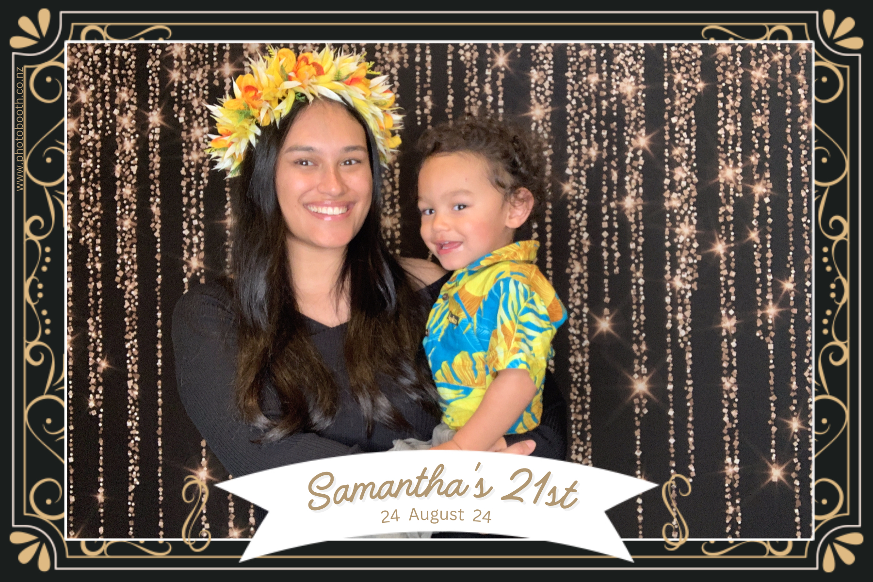 Samantha's 21st | View more photos from the event at gallery.photobooth.co.nz/u/SelfieCentral/Samanthas-21st-0