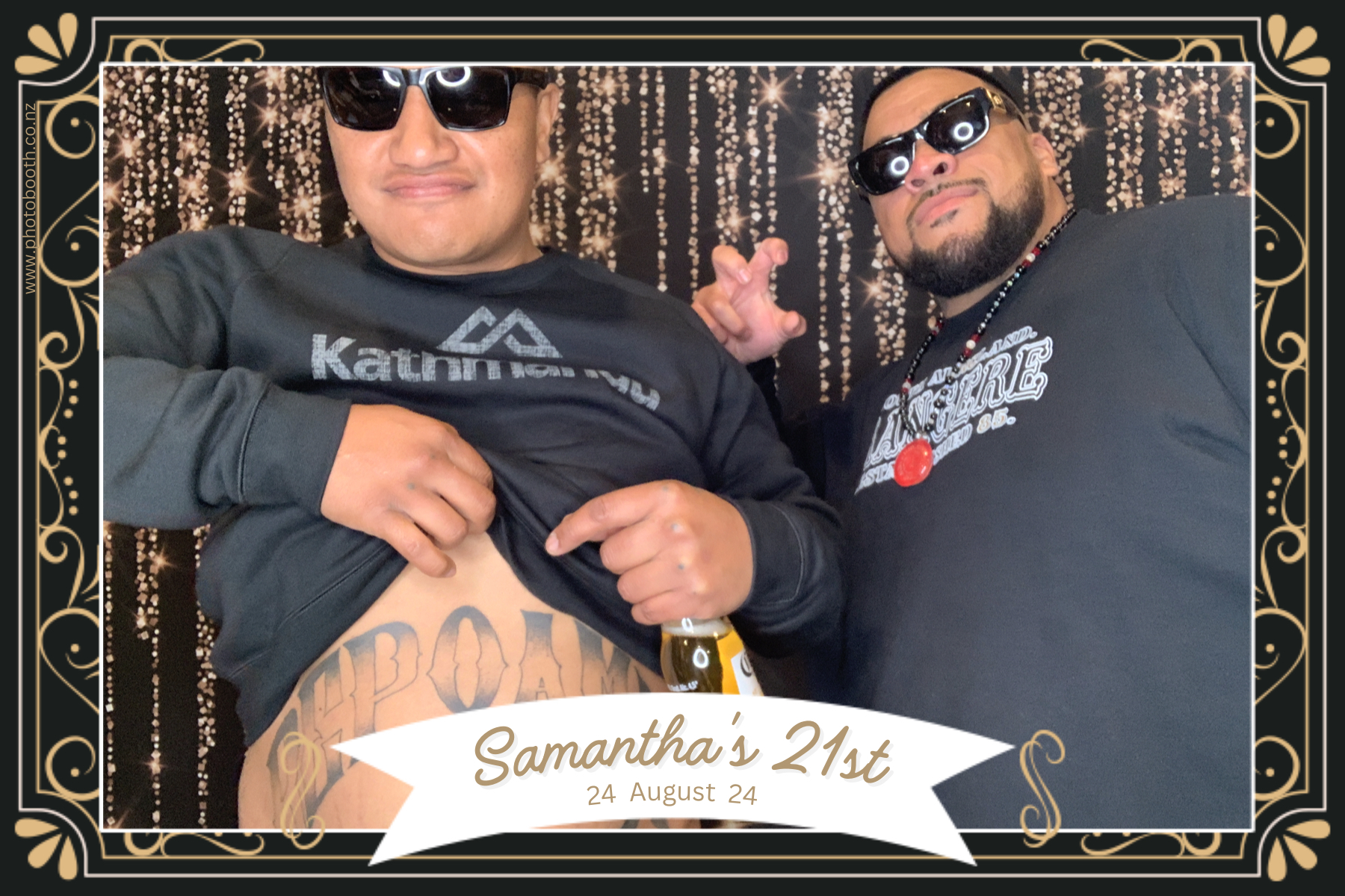 Samantha's 21st | View more photos from the event at gallery.photobooth.co.nz/u/SelfieCentral/Samanthas-21st-0