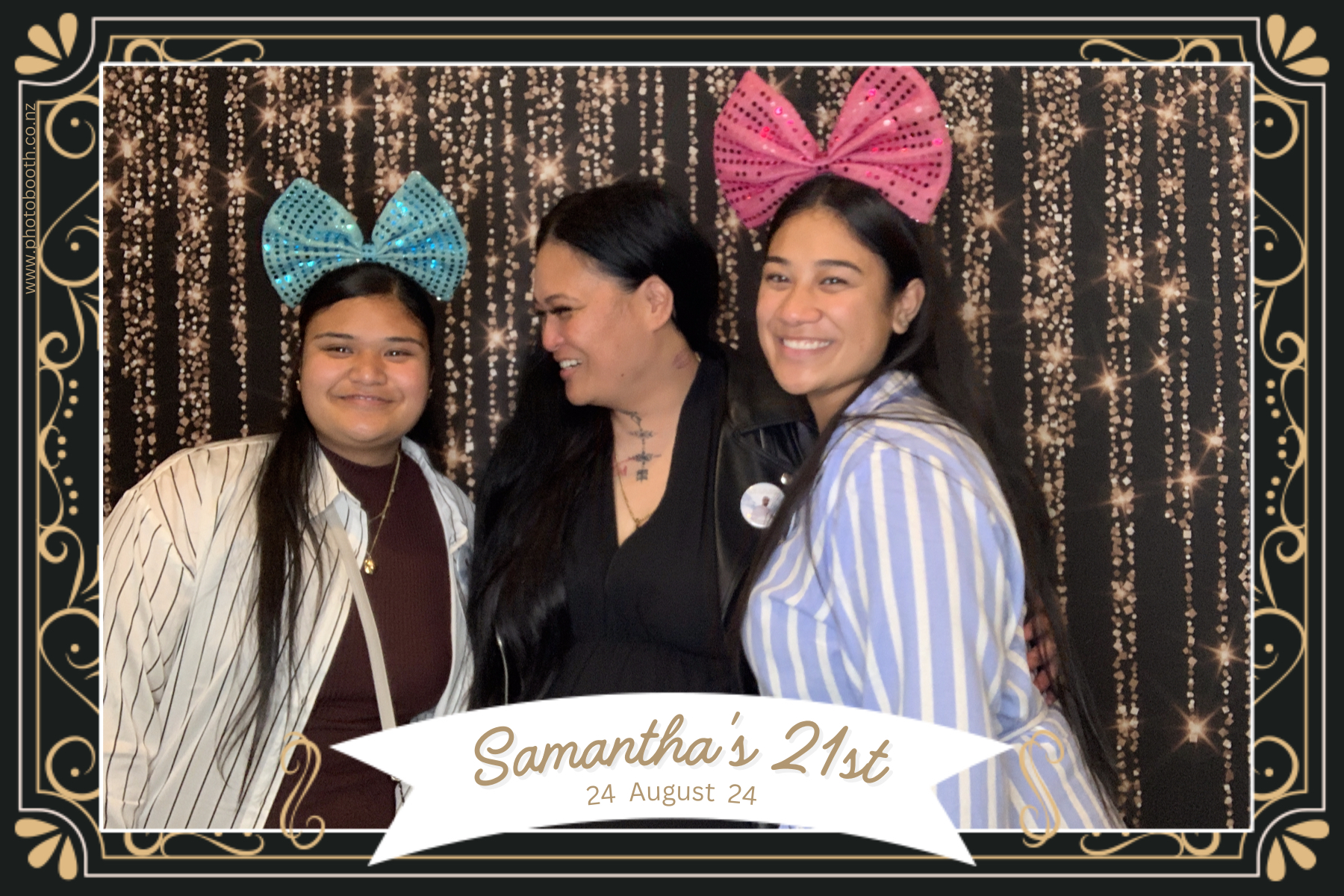 Samantha's 21st | View more photos from the event at gallery.photobooth.co.nz/u/SelfieCentral/Samanthas-21st-0