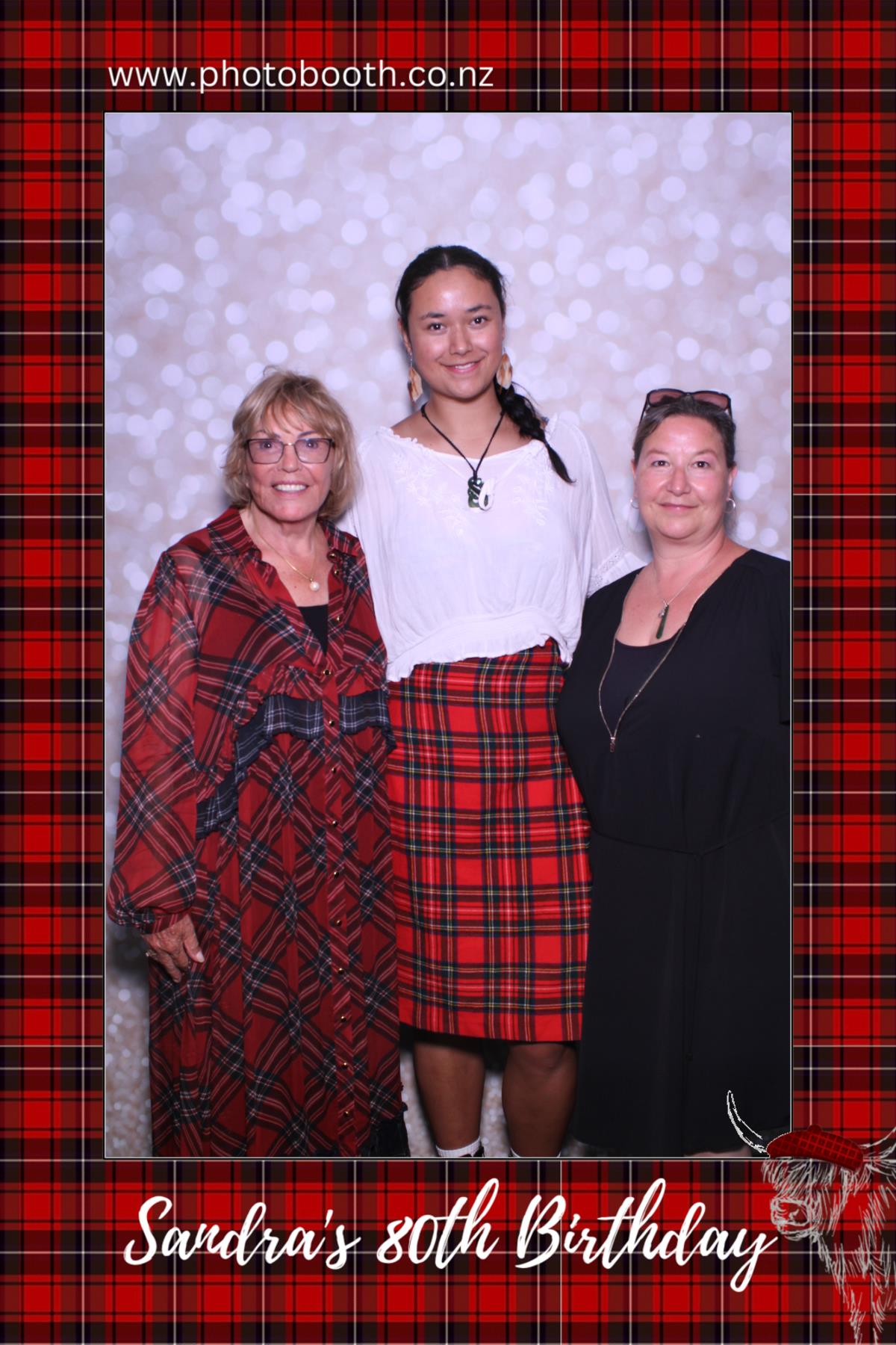 Sandra's 80th Birthday | View more photos from the event at gallery.photobooth.co.nz/u/SelfieCentral/Sandras-80th-Birthday
