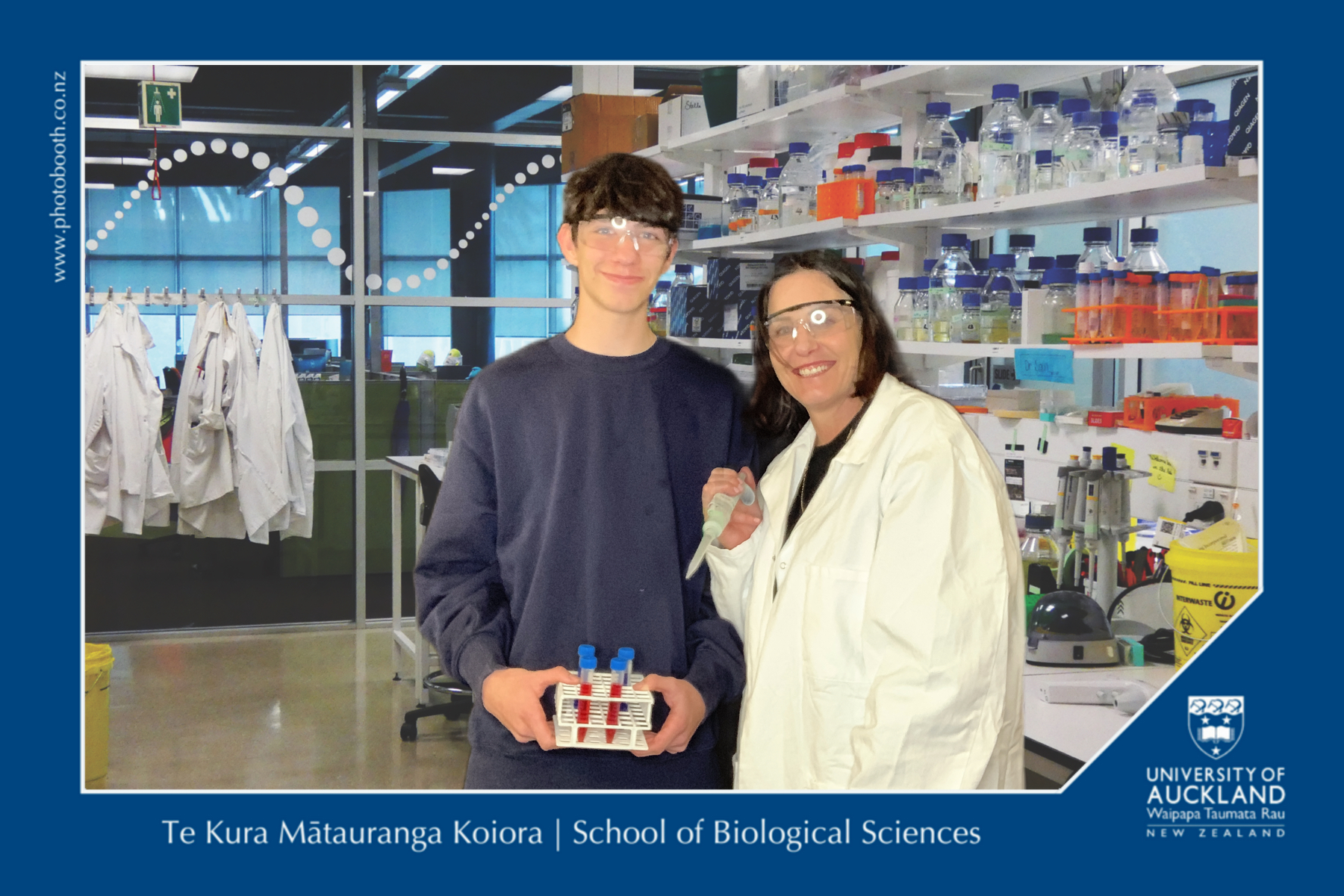 School of Biological Science Open Day | View more photos from the event at gallery.photobooth.co.nz/u/SelfieCentral/School-of-Biological-Science-Open-Day