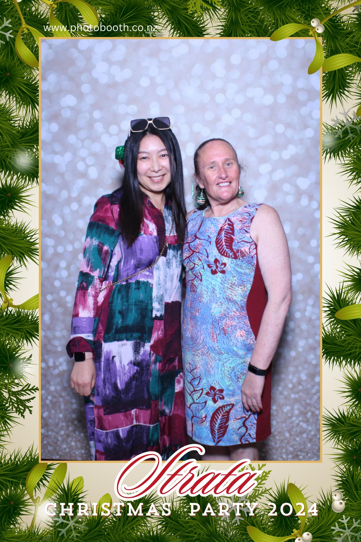 Strata Christmas Party | View more photos from the event at gallery.photobooth.co.nz/u/SelfieCentral/Strata-Christmas-Party
