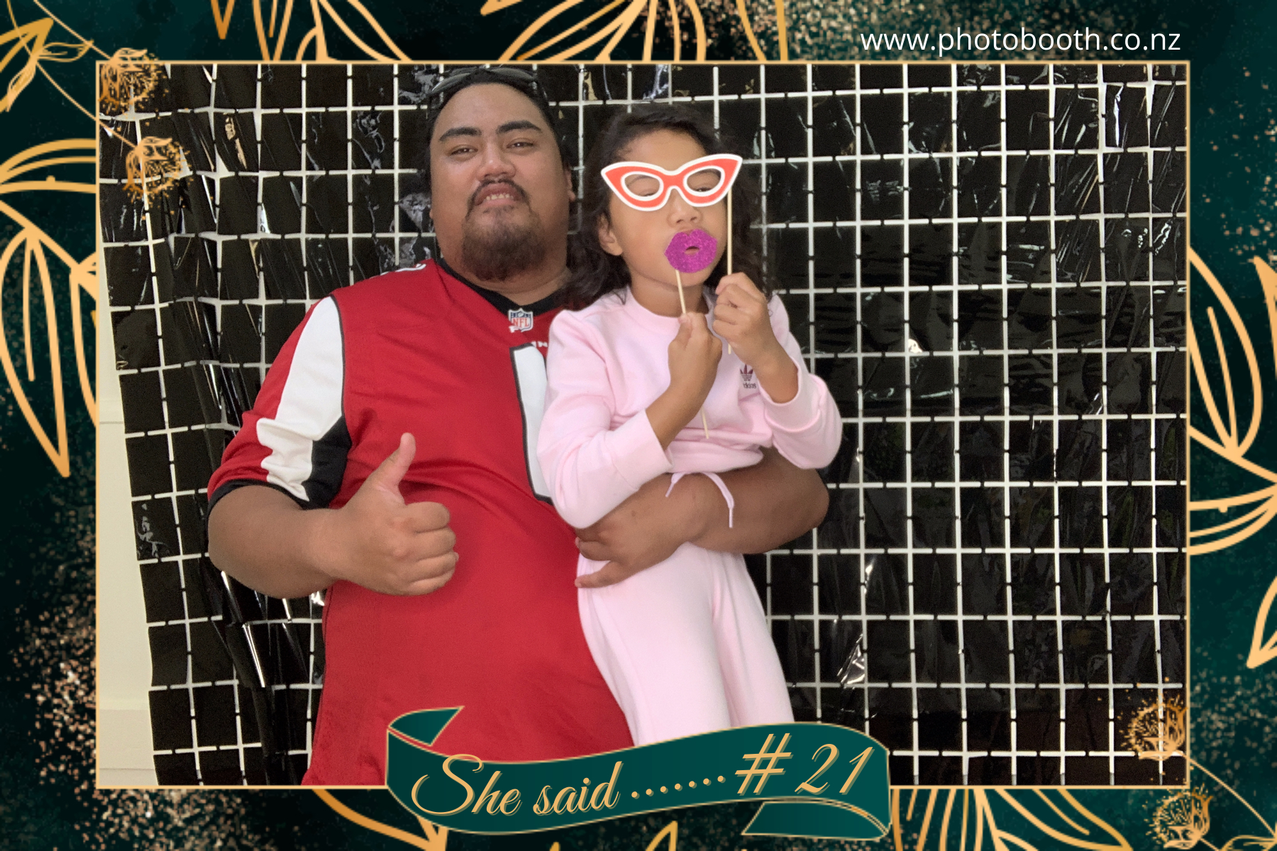 Tara's 21st | View more photos from the event at gallery.photobooth.co.nz/u/SelfieCentral/Taras-21st
