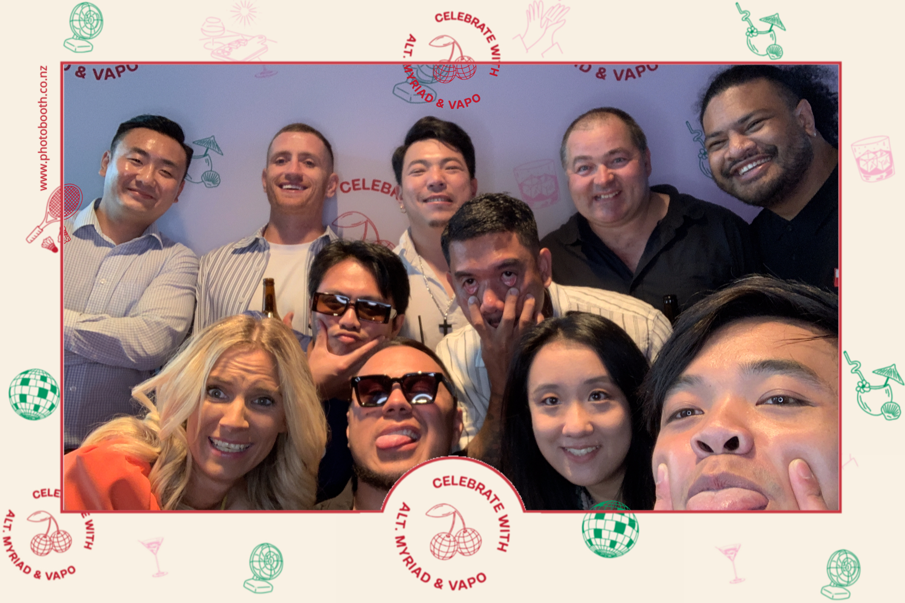Vapo EOY | View more photos from the event at gallery.photobooth.co.nz/u/SelfieCentral/Vapo-EOY