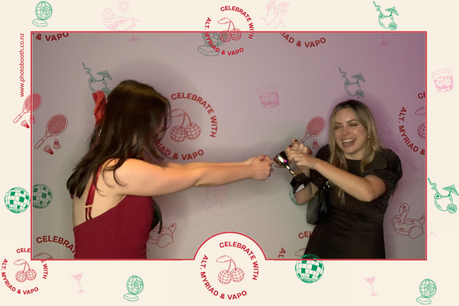 Vapo EOY | View more photos from the event at gallery.photobooth.co.nz/u/SelfieCentral/Vapo-EOY