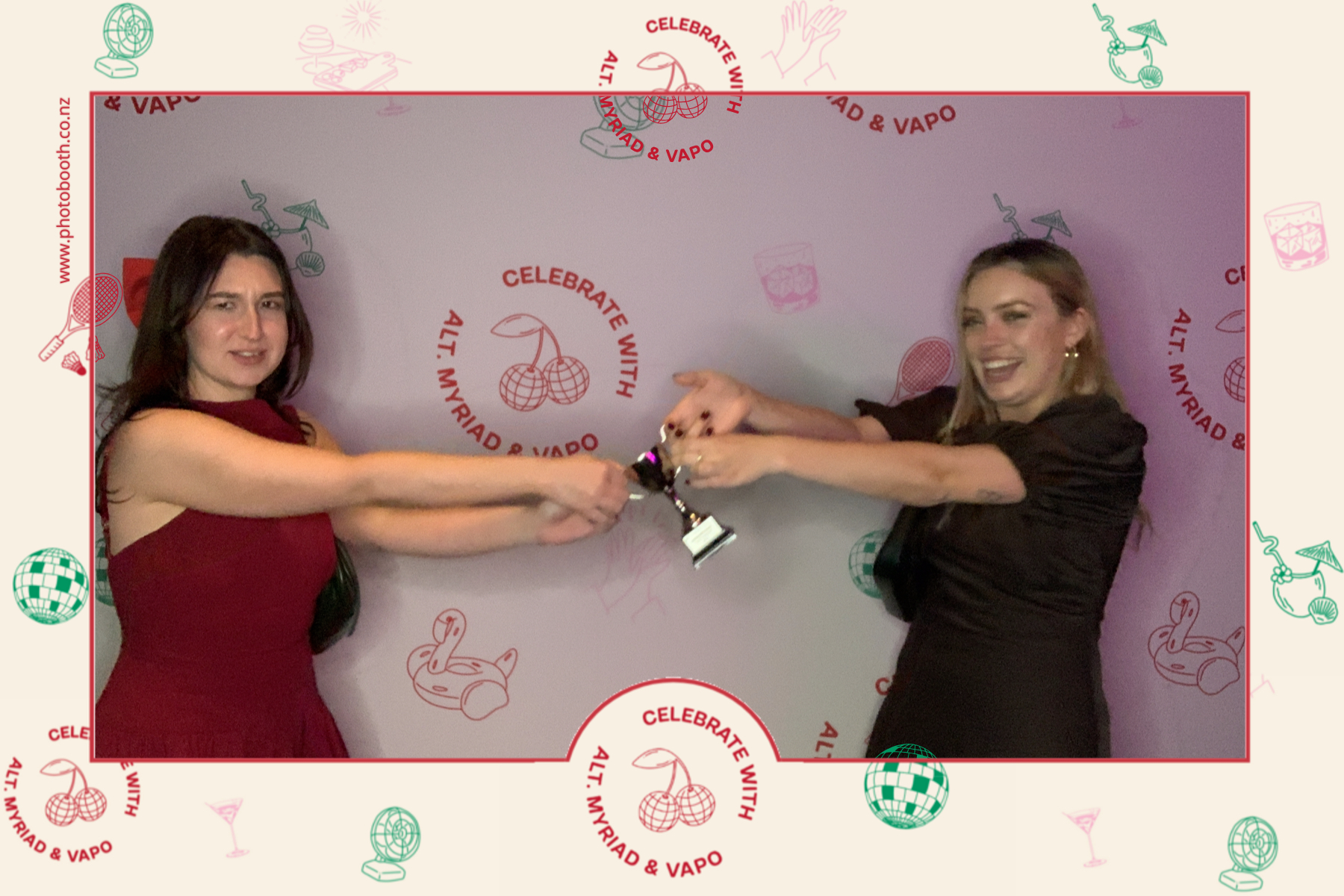 Vapo EOY | View more photos from the event at gallery.photobooth.co.nz/u/SelfieCentral/Vapo-EOY