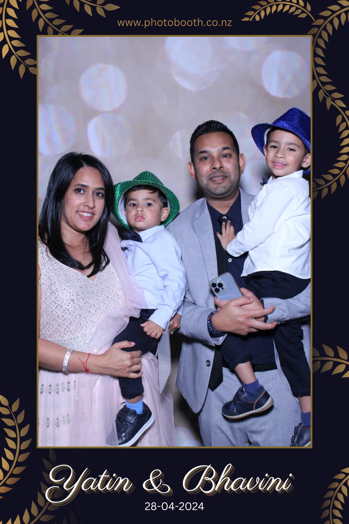 Yatin & Bhavini's Wedding | View more photos from the event at gallery.photobooth.co.nz/u/SelfieCentral/Yatin-Bhavinis-Wedding