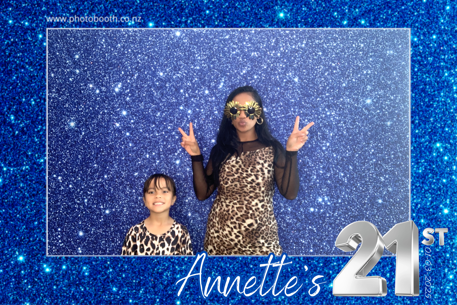 Annette's 21st | View more photos from the event at gallery.photobooth.co.nz/u/SelfieCentral/Annettes-21st