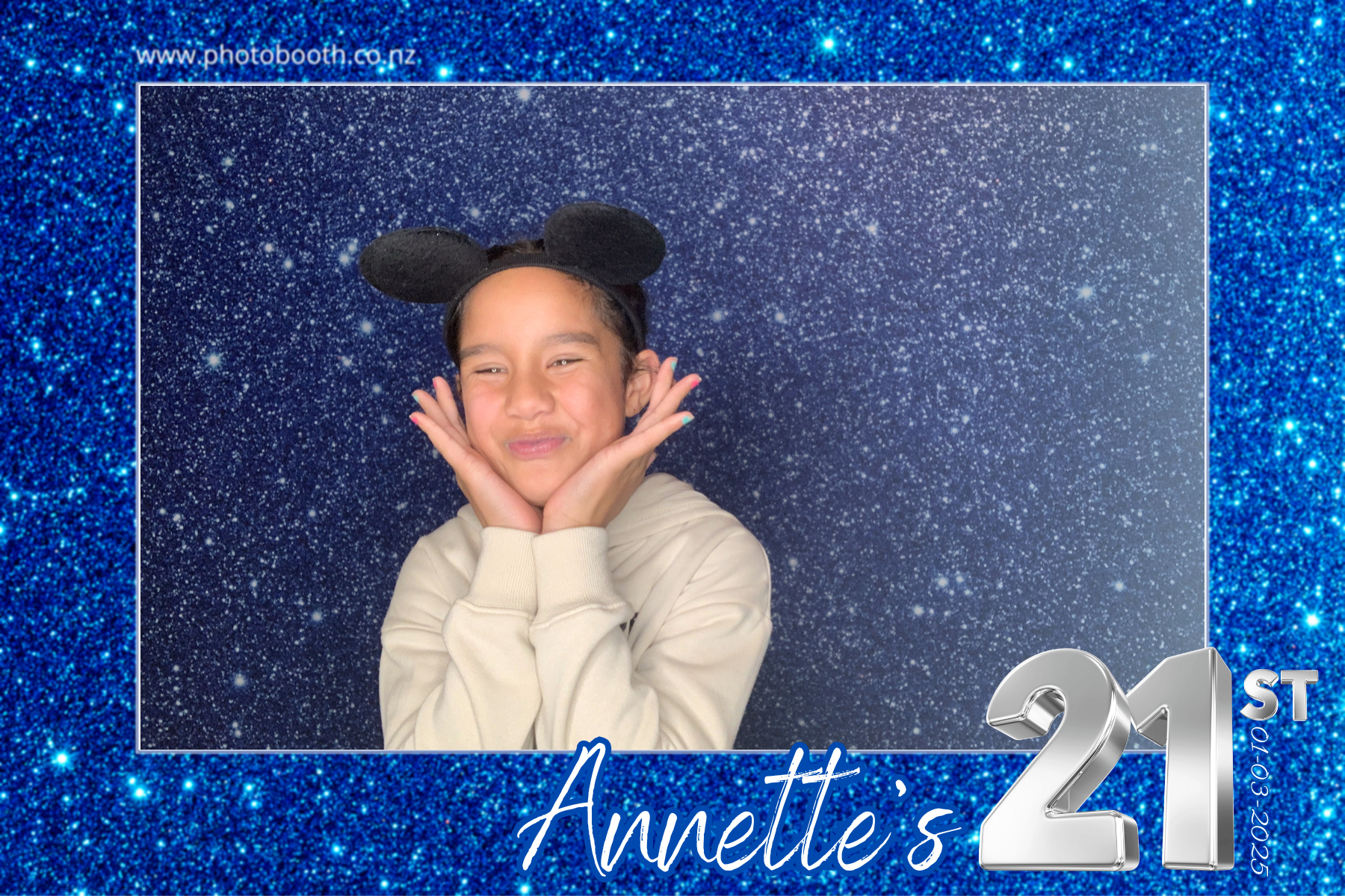 Annette's 21st | View more photos from the event at gallery.photobooth.co.nz/u/SelfieCentral/Annettes-21st