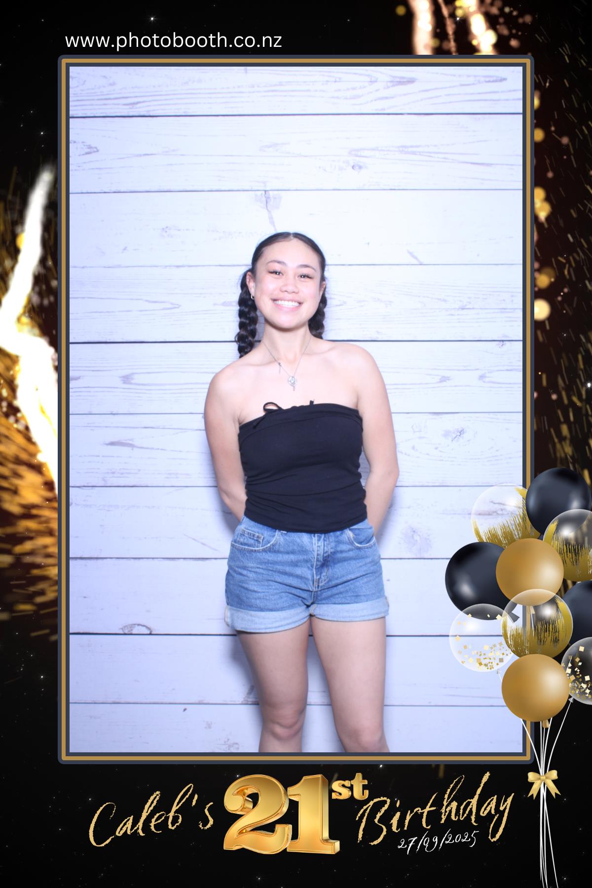 Caleb's 21st | View more photos from the event at gallery.photobooth.co.nz/u/SelfieCentral/Calebs-21st