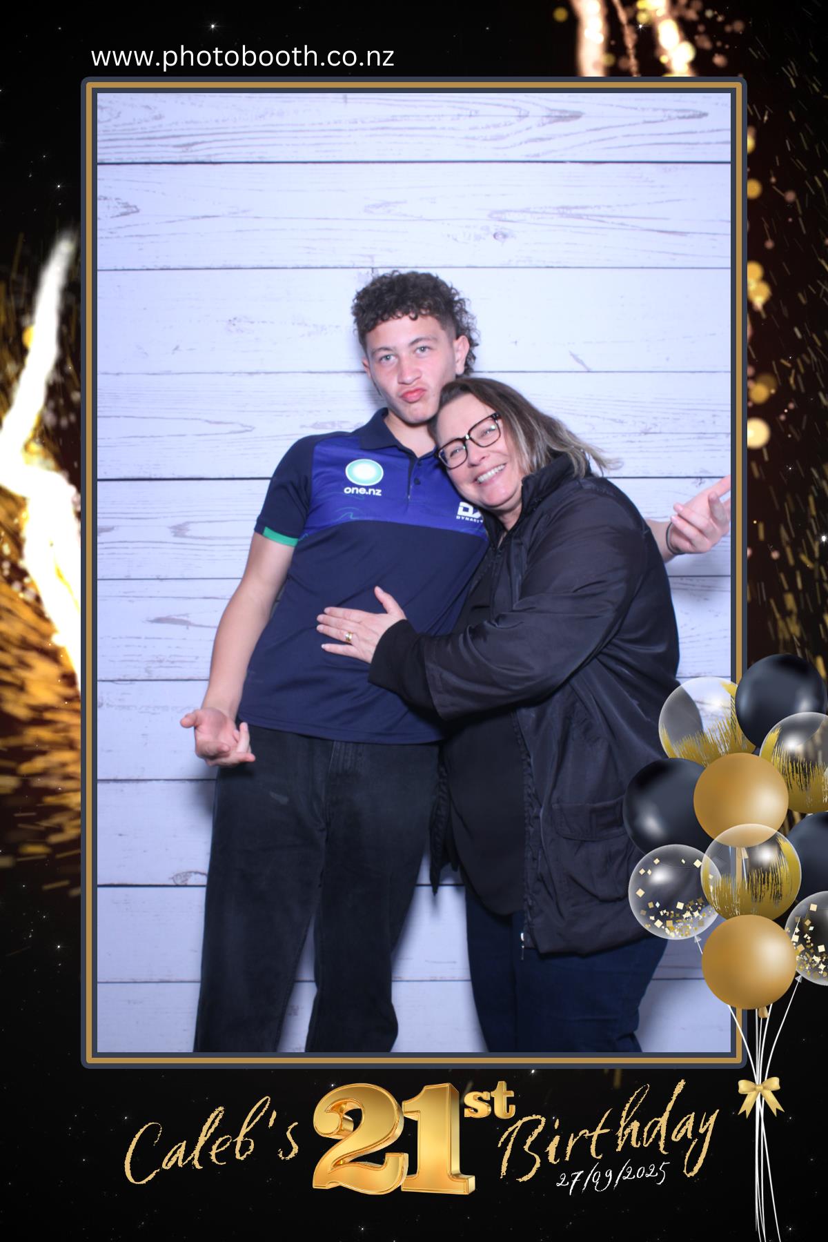 Caleb's 21st | View more photos from the event at gallery.photobooth.co.nz/u/SelfieCentral/Calebs-21st