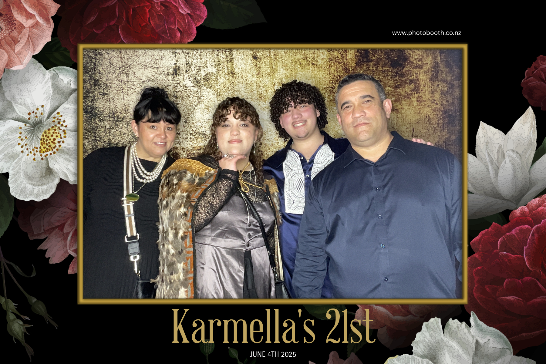 Karmella's 21st | View more photos from the event at gallery.photobooth.co.nz/u/SelfieCentral/Karmellas-21st