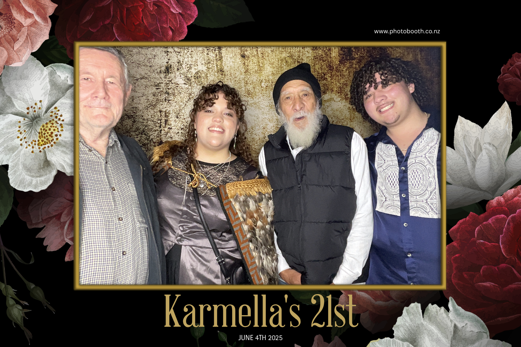 Karmella's 21st | View more photos from the event at gallery.photobooth.co.nz/u/SelfieCentral/Karmellas-21st