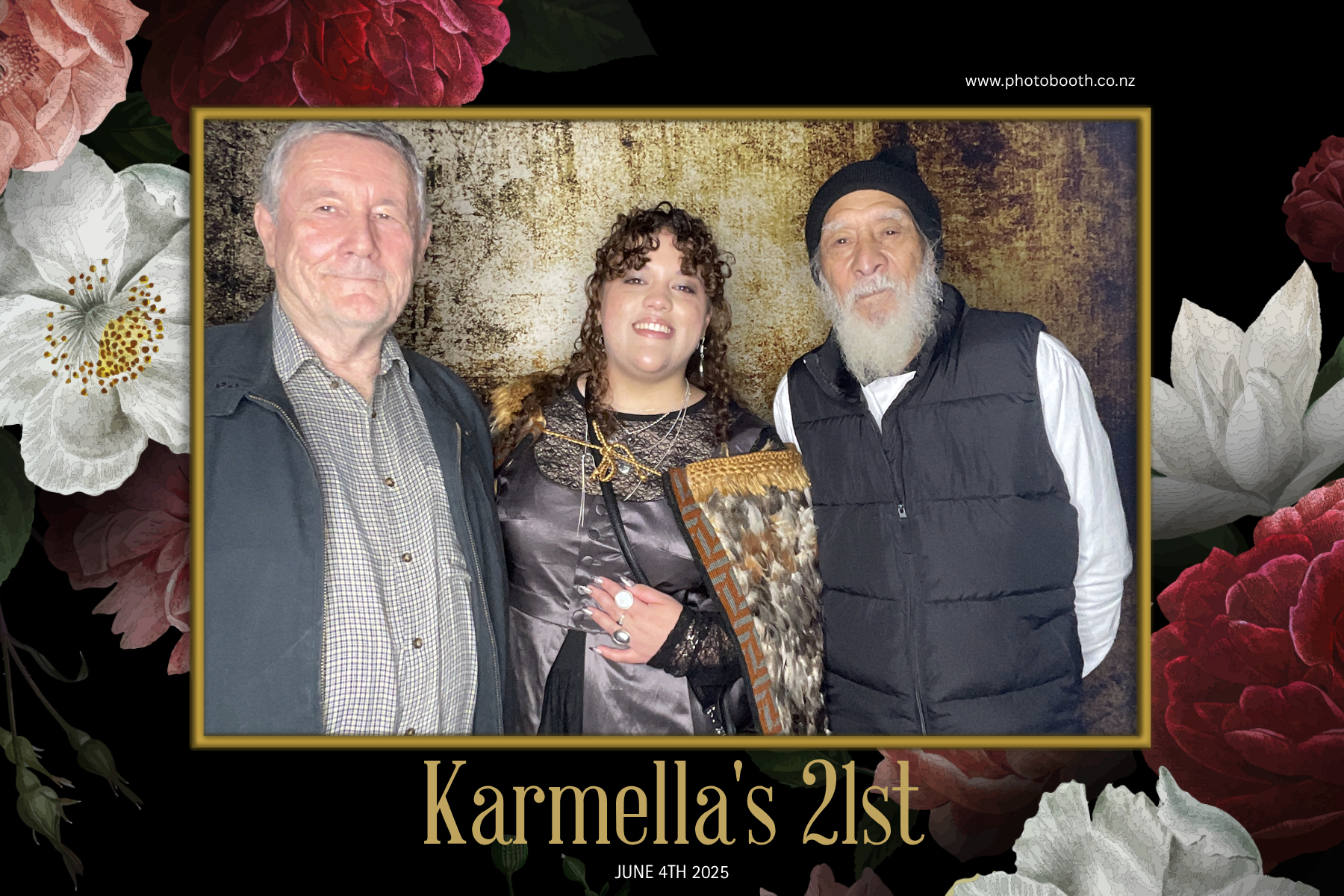 Karmella's 21st | View more photos from the event at gallery.photobooth.co.nz/u/SelfieCentral/Karmellas-21st