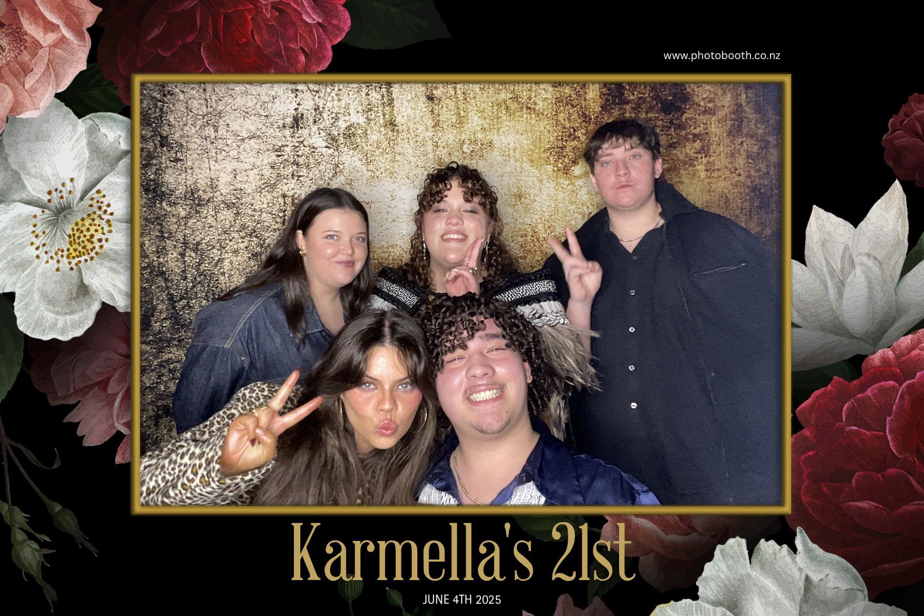 Karmella's 21st | View more photos from the event at gallery.photobooth.co.nz/u/SelfieCentral/Karmellas-21st