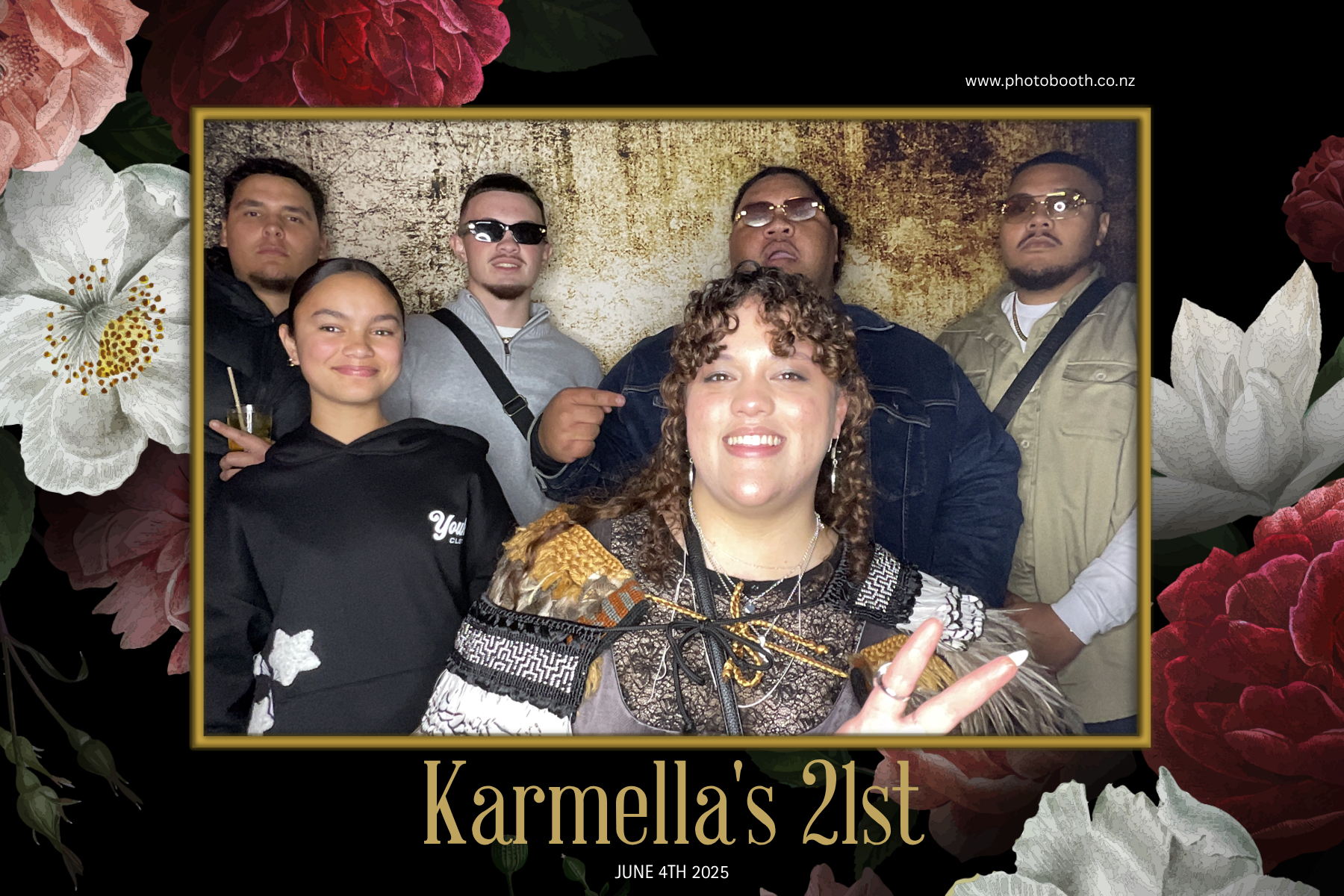 Karmella's 21st | View more photos from the event at gallery.photobooth.co.nz/u/SelfieCentral/Karmellas-21st