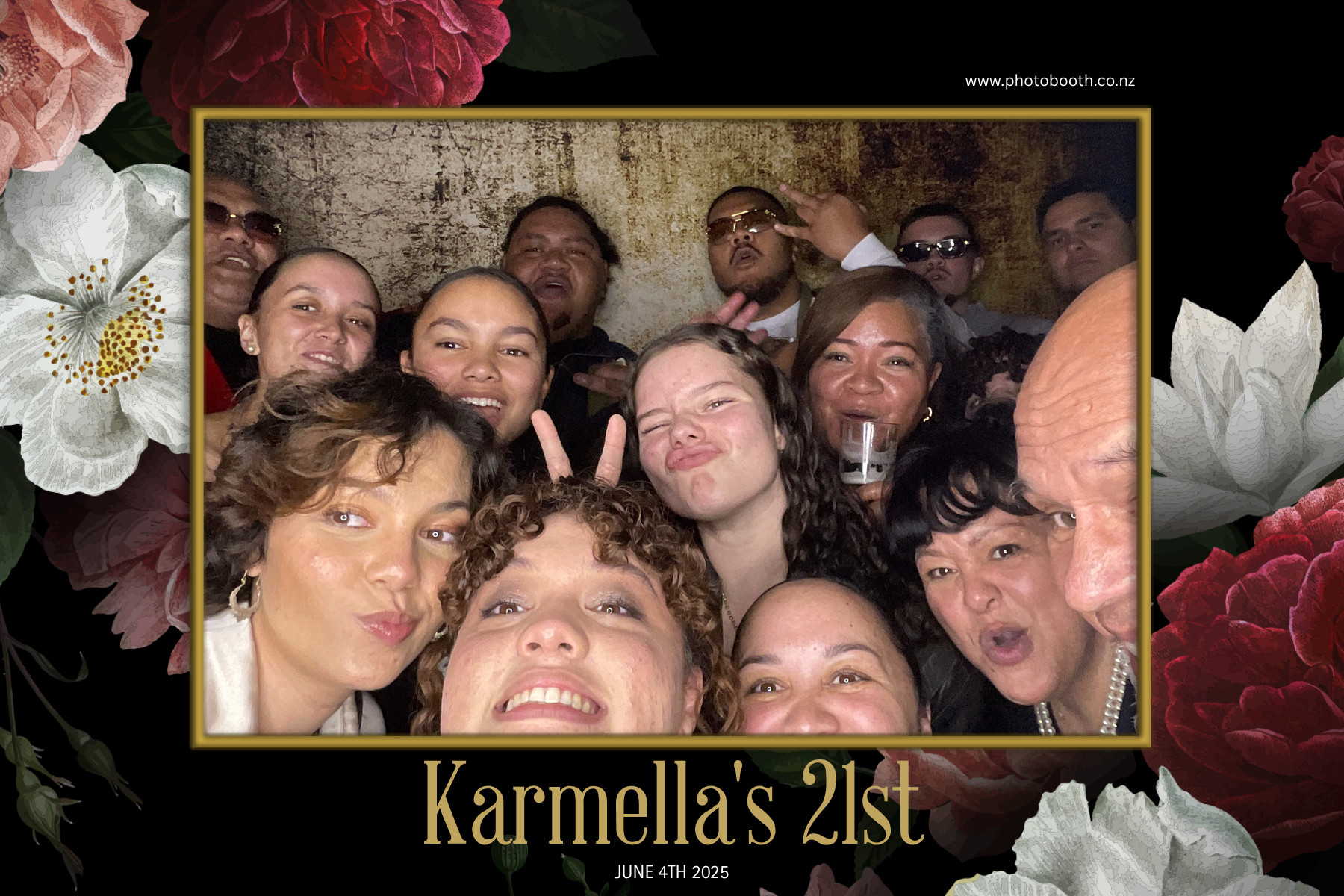 Karmella's 21st | View more photos from the event at gallery.photobooth.co.nz/u/SelfieCentral/Karmellas-21st