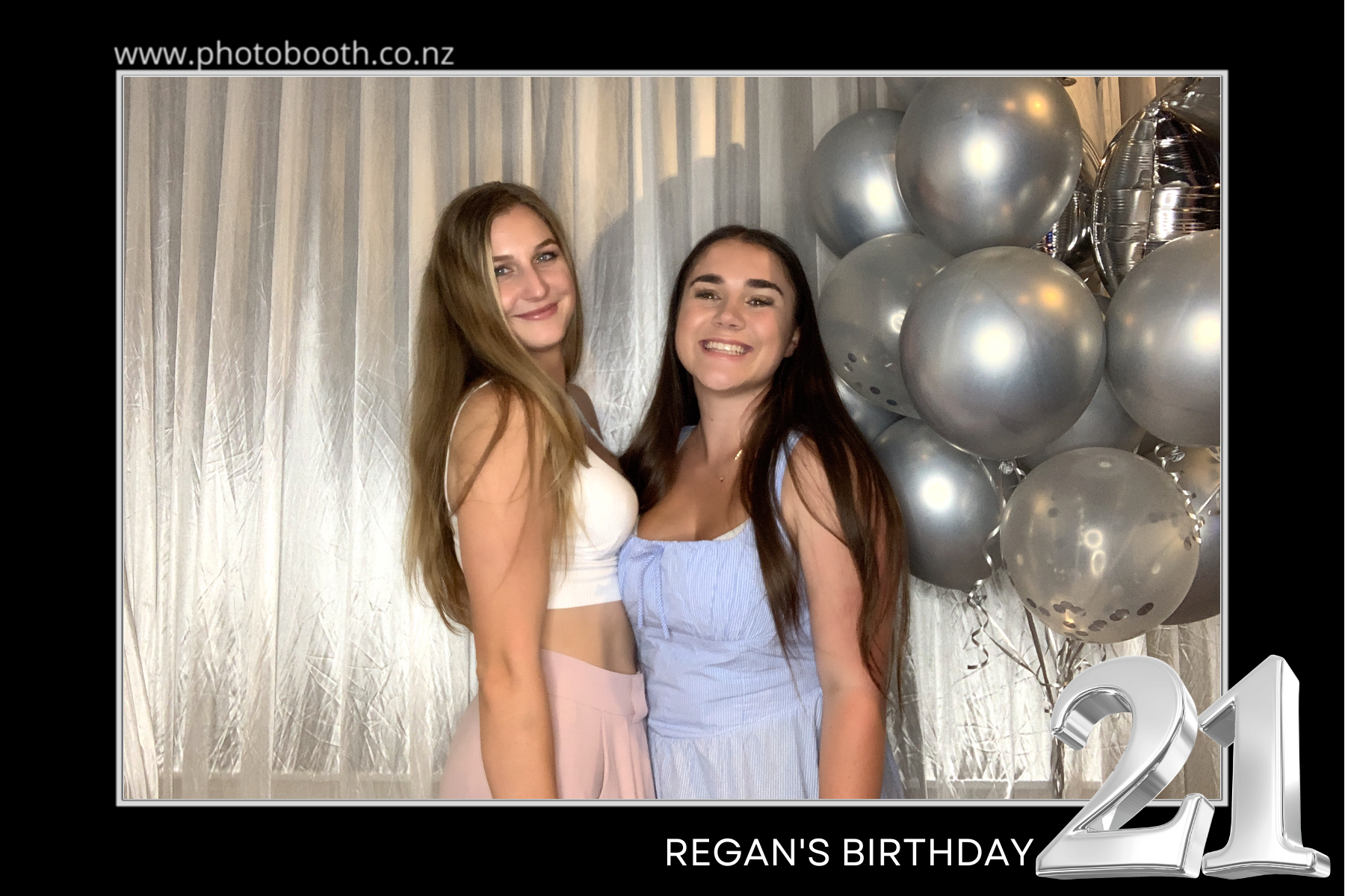 Regan's 21st | View more photos from the event at gallery.photobooth.co.nz/u/SelfieCentral/Regans-21st