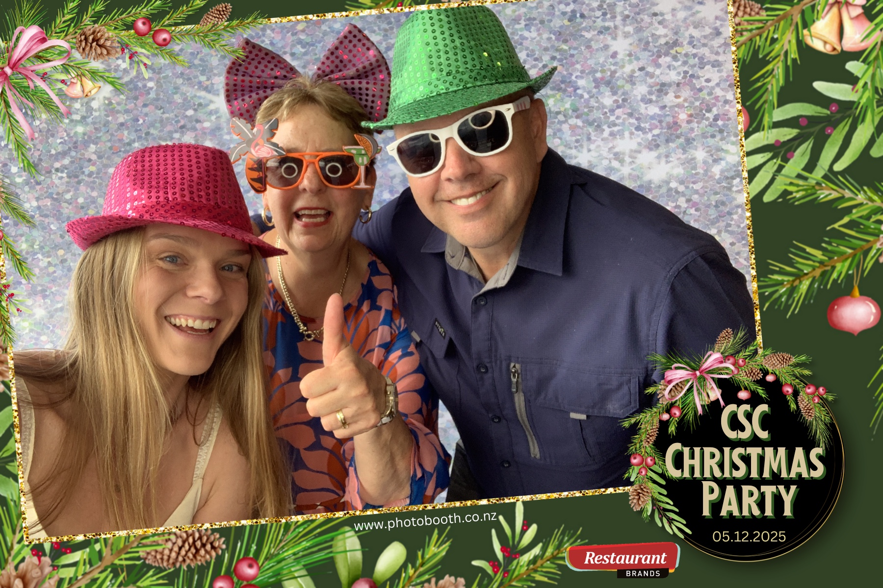 Restaurant Brands Christmas Party | View more photos from the event at gallery.photobooth.co.nz/u/SelfieCentral/Restaurant-Brands-Christmas-Party