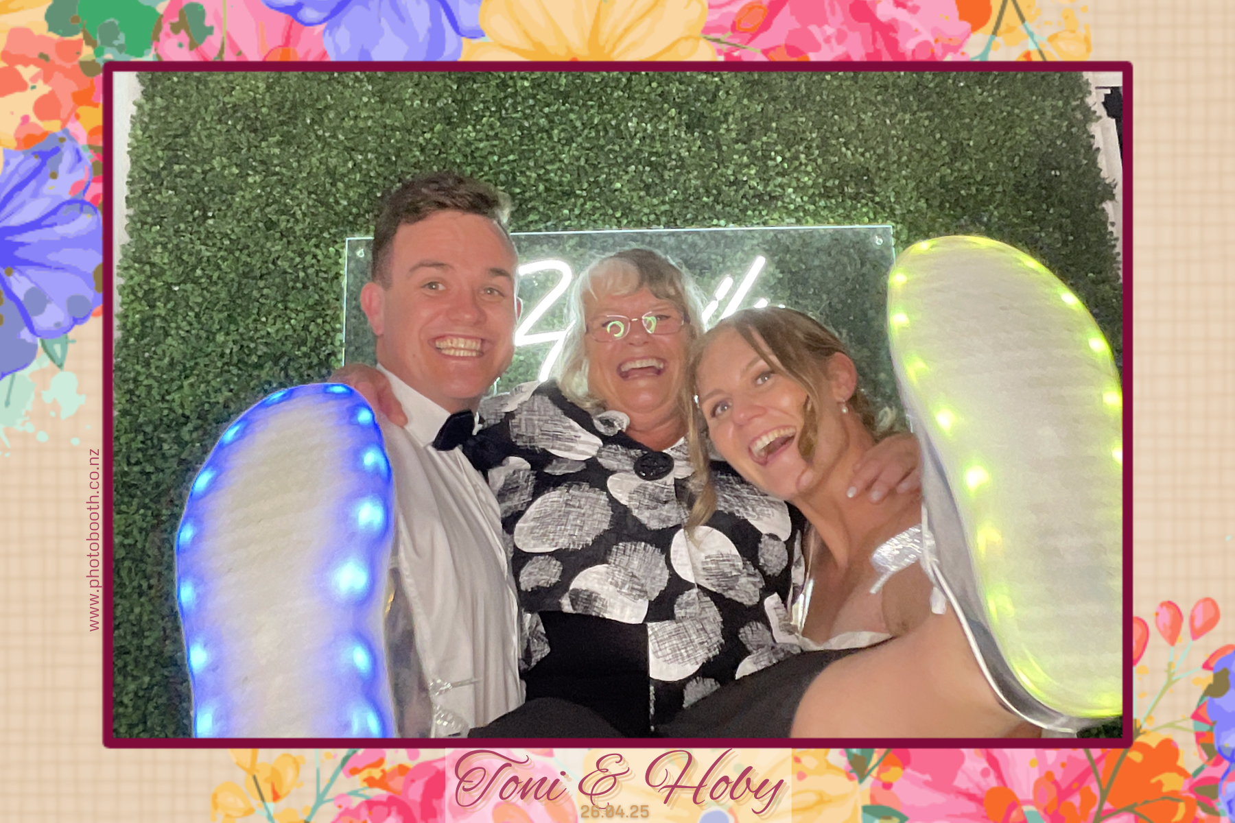 Toni & Hoby's Wedding | View more photos from the event at gallery.photobooth.co.nz/u/SelfieCentral/Toni-Hobys-Wedding