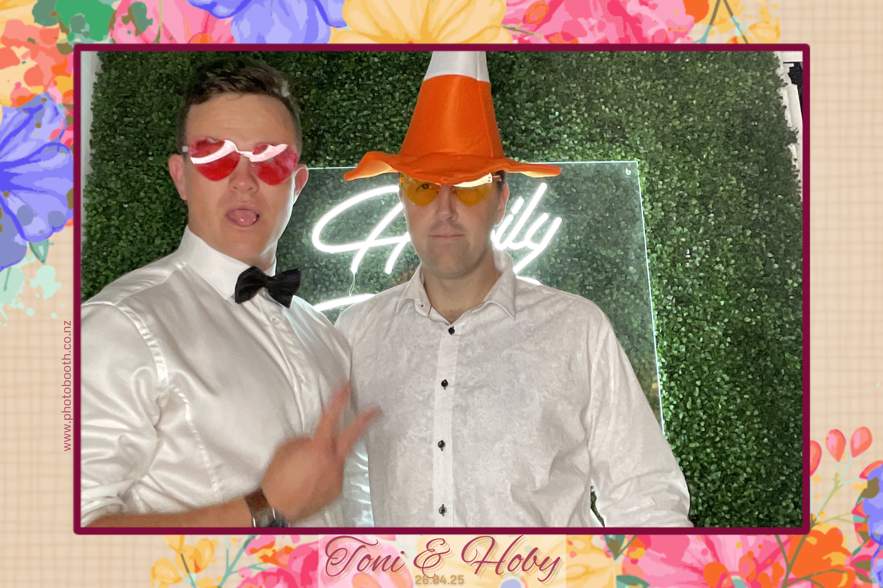 Toni & Hoby's Wedding | View more photos from the event at gallery.photobooth.co.nz/u/SelfieCentral/Toni-Hobys-Wedding