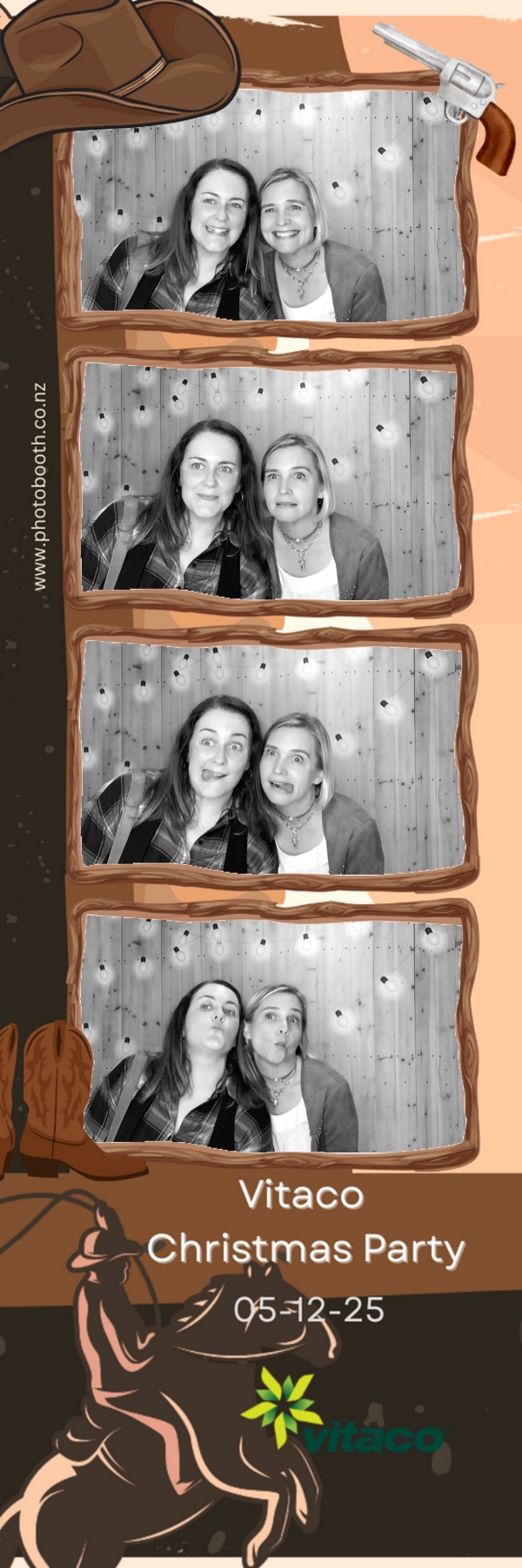 Vitaco Christmas Party | View more photos from the event at gallery.photobooth.co.nz/u/SelfieCentral/Vitaco-Christmas-Party-1