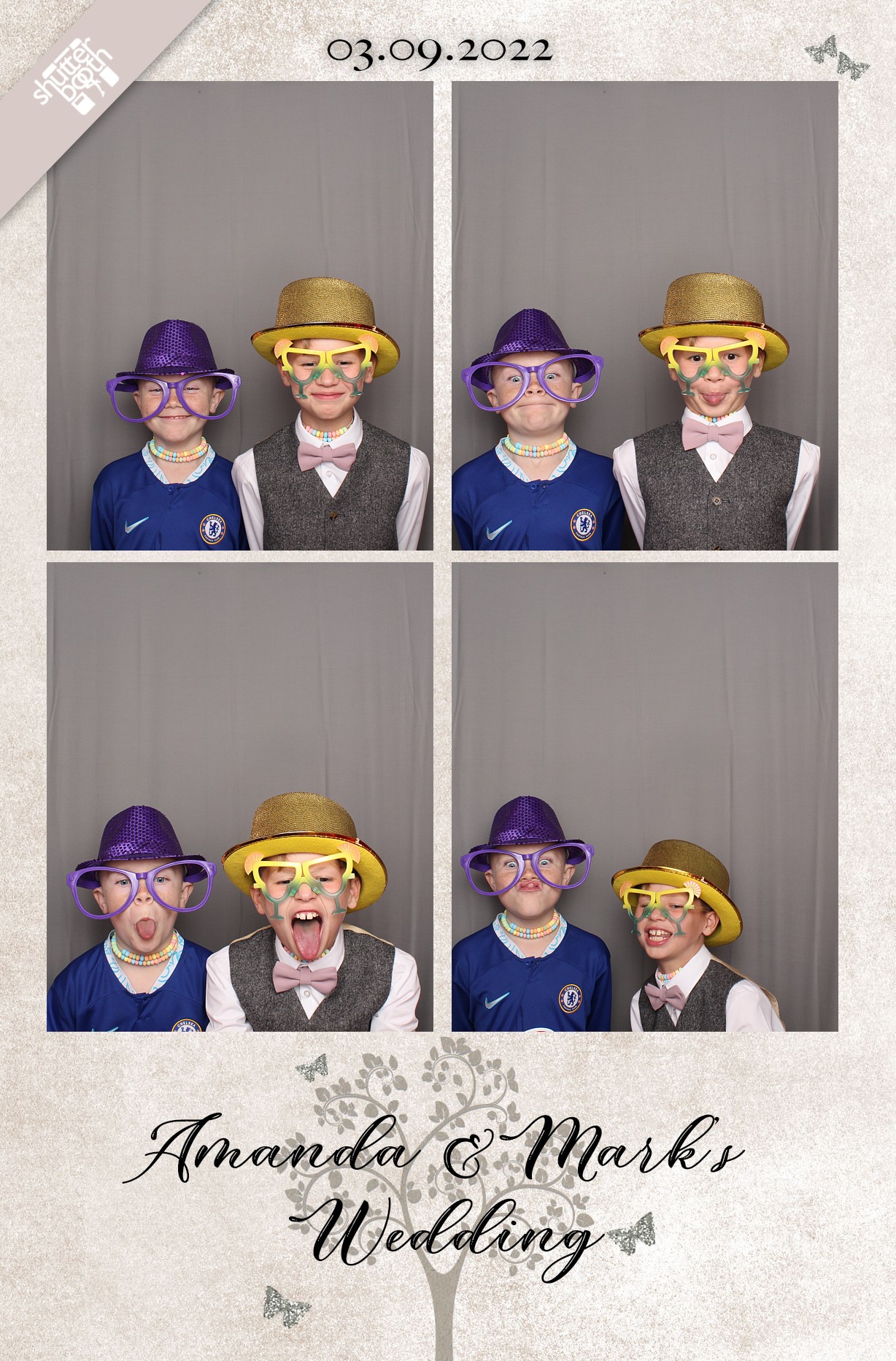 Mr & Mrs Magnavacca | View more photos from the event at gallery.shutterbooth.co.uk/u/Shutterbooth/Mr-Mrs-Magnavacca