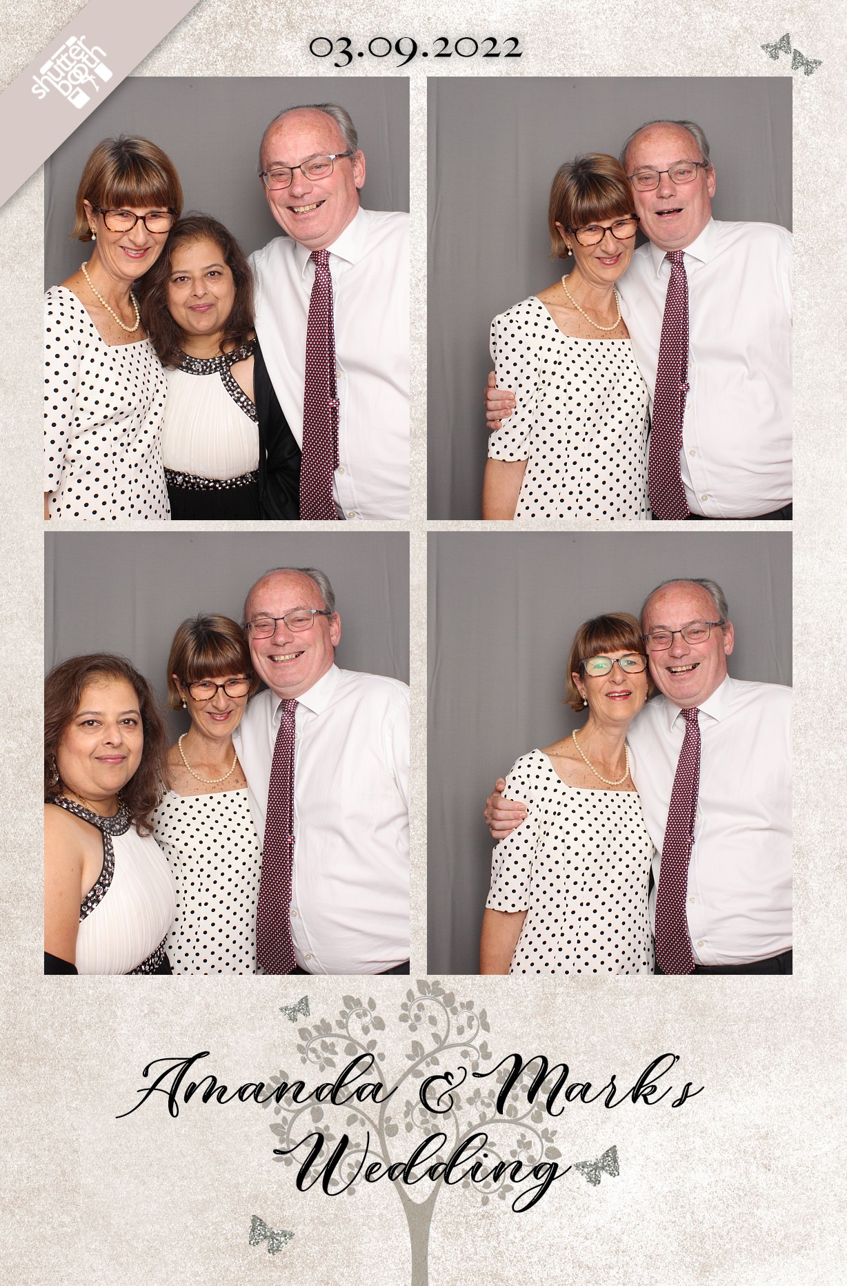 Mr & Mrs Magnavacca | View more photos from the event at gallery.shutterbooth.co.uk/u/Shutterbooth/Mr-Mrs-Magnavacca